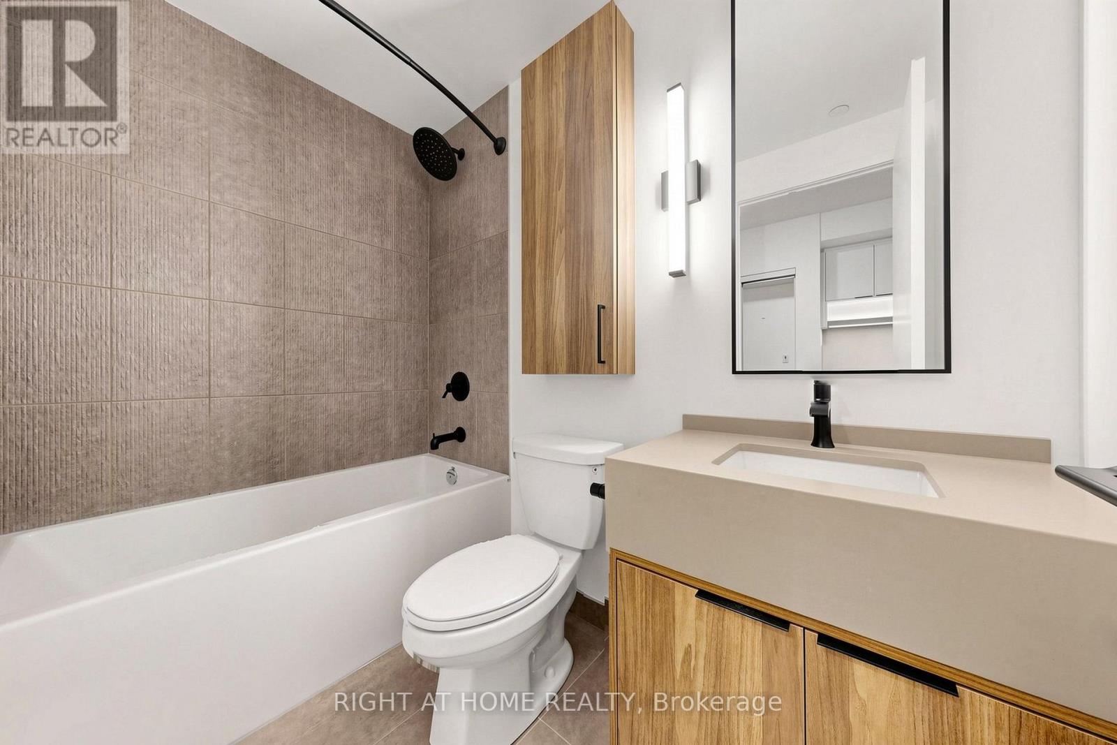 521 - 91 Montclair Avenue, Toronto, Ontario  M5P 0B1 - Photo 29 - C13627380