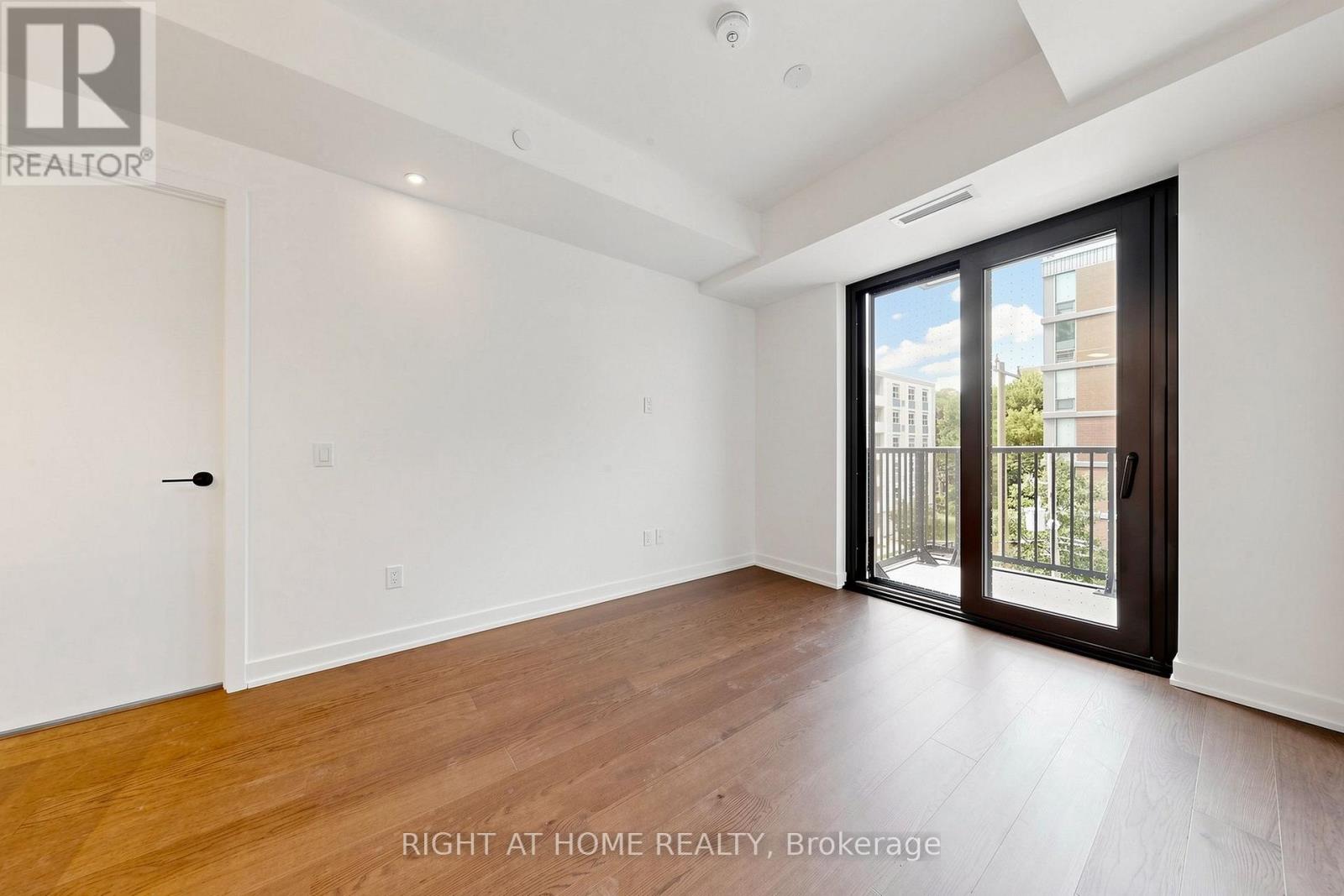 521 - 91 Montclair Avenue, Toronto, Ontario  M5P 0B1 - Photo 7 - C13627380