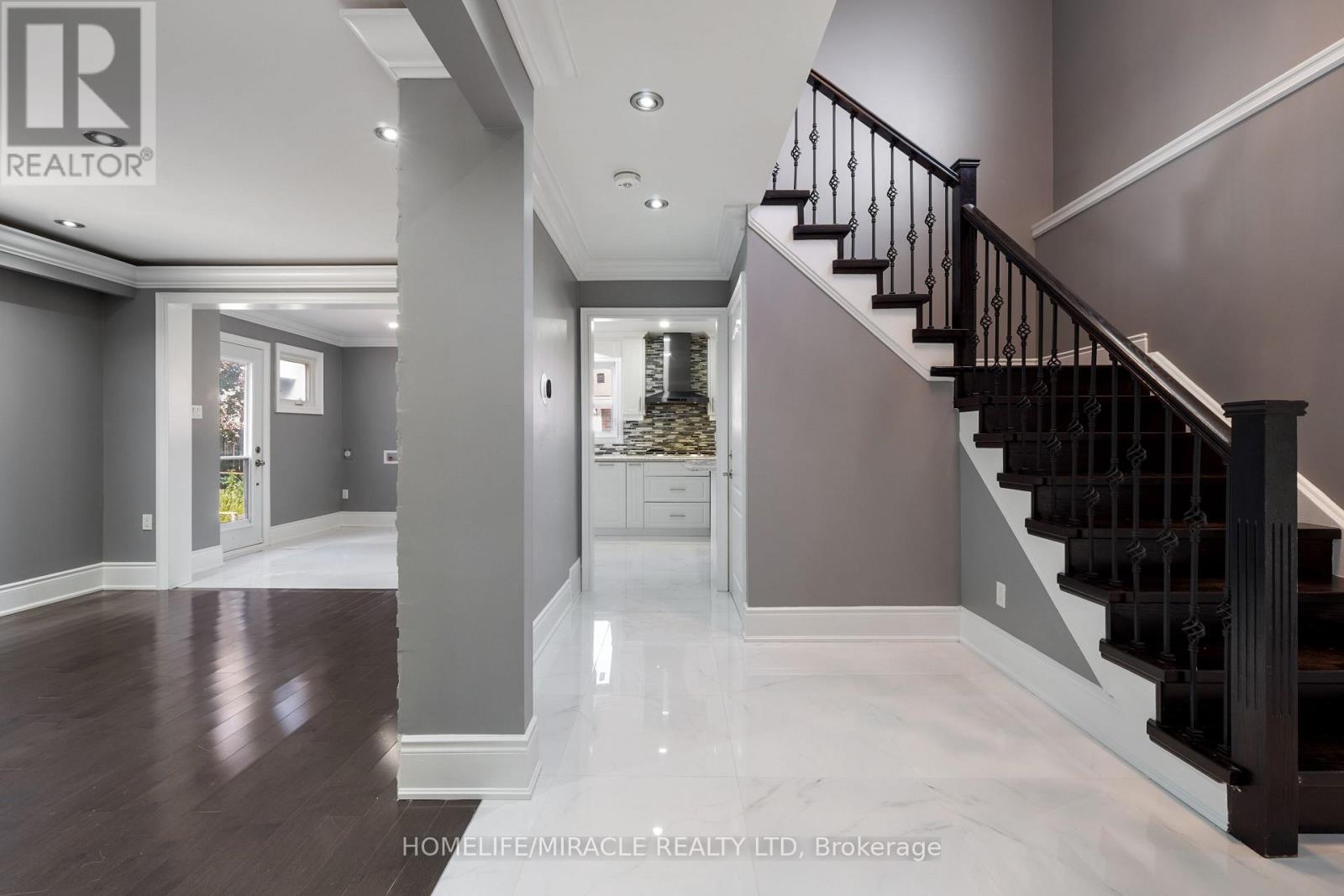 70 Cockburn Drive, Toronto, Ontario  M1C 2T2 - Photo 11 - E13627254
