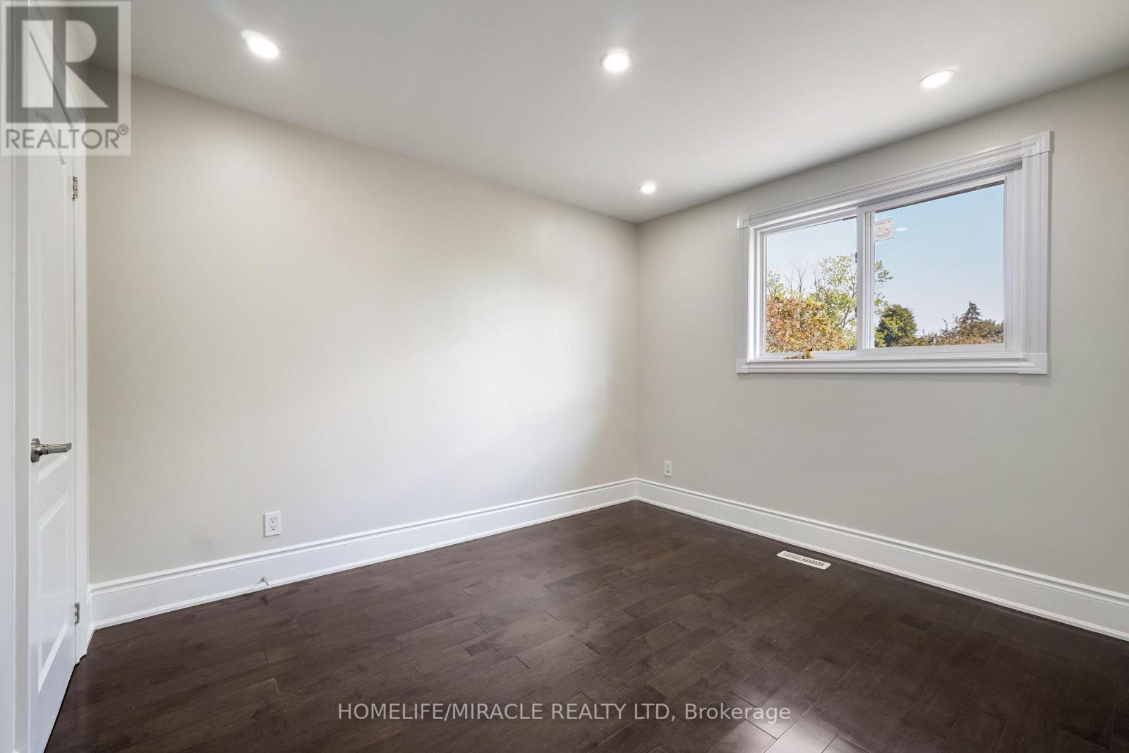 70 Cockburn Drive, Toronto, Ontario  M1C 2T2 - Photo 13 - E13627254