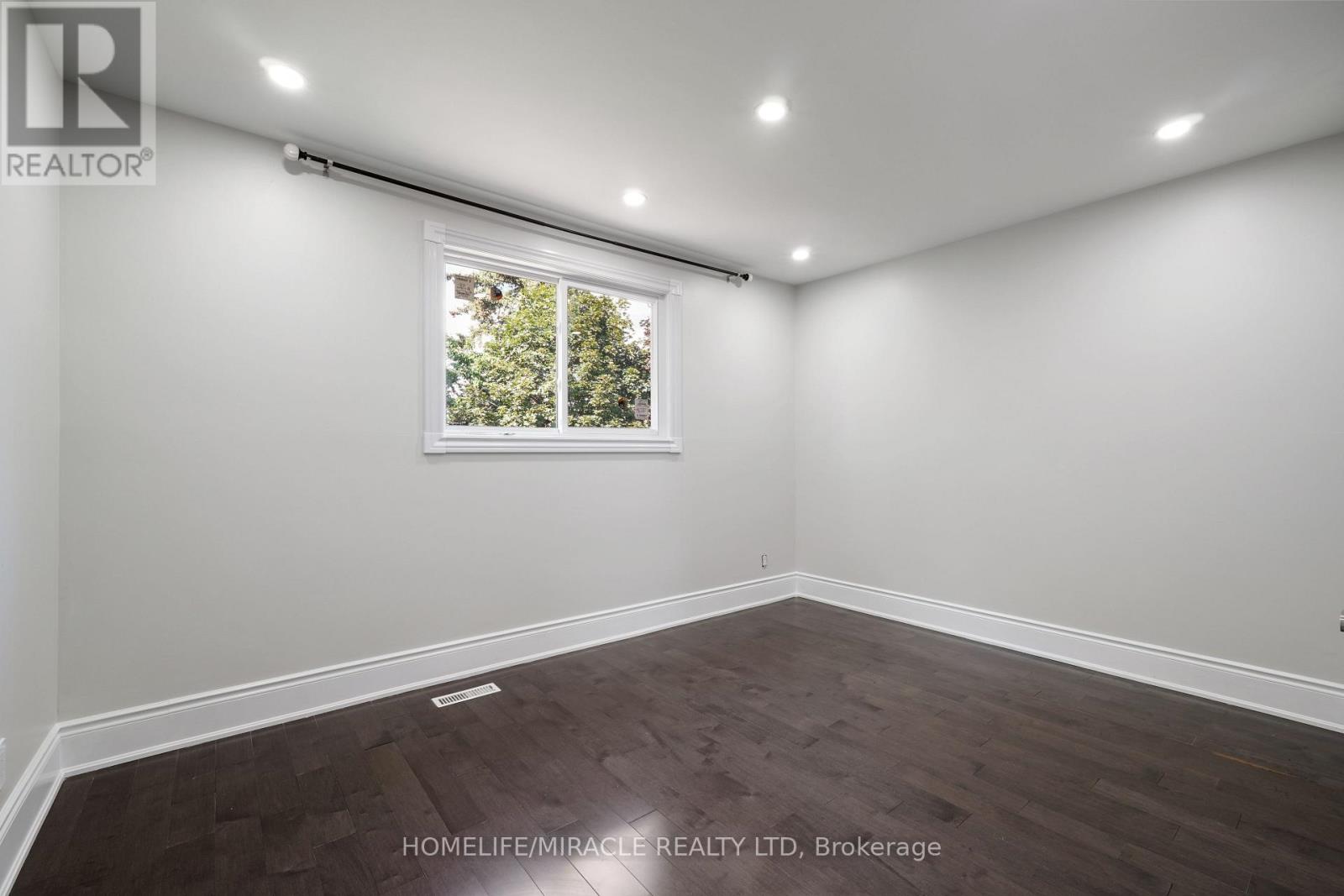 70 Cockburn Drive, Toronto, Ontario  M1C 2T2 - Photo 15 - E13627254