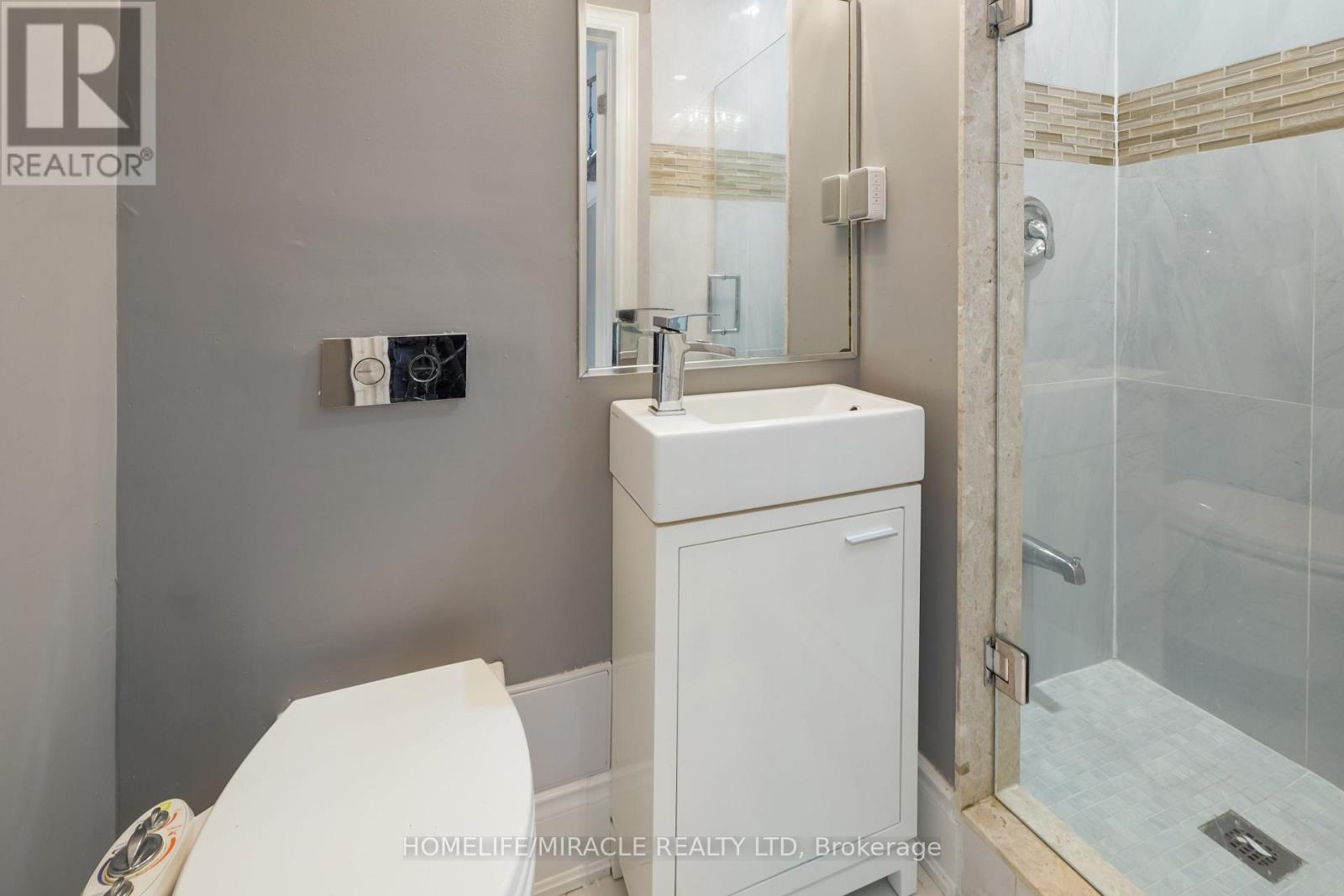 70 Cockburn Drive, Toronto, Ontario  M1C 2T2 - Photo 27 - E13627254