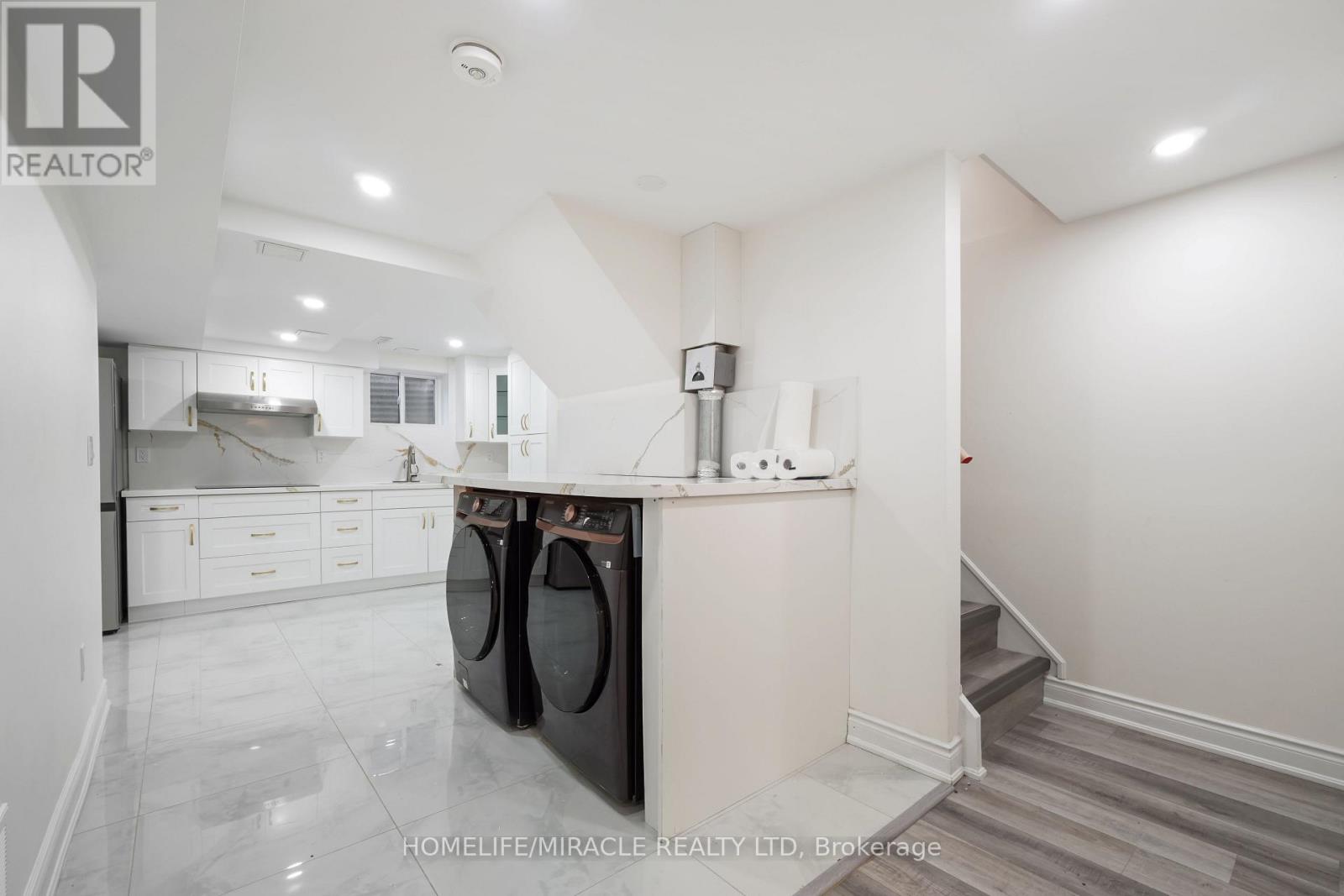 70 Cockburn Drive, Toronto, Ontario  M1C 2T2 - Photo 31 - E13627254