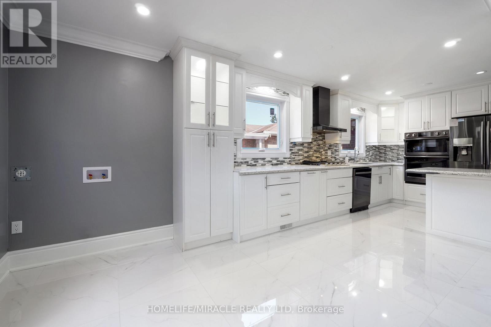 70 Cockburn Drive, Toronto, Ontario  M1C 2T2 - Photo 7 - E13627254