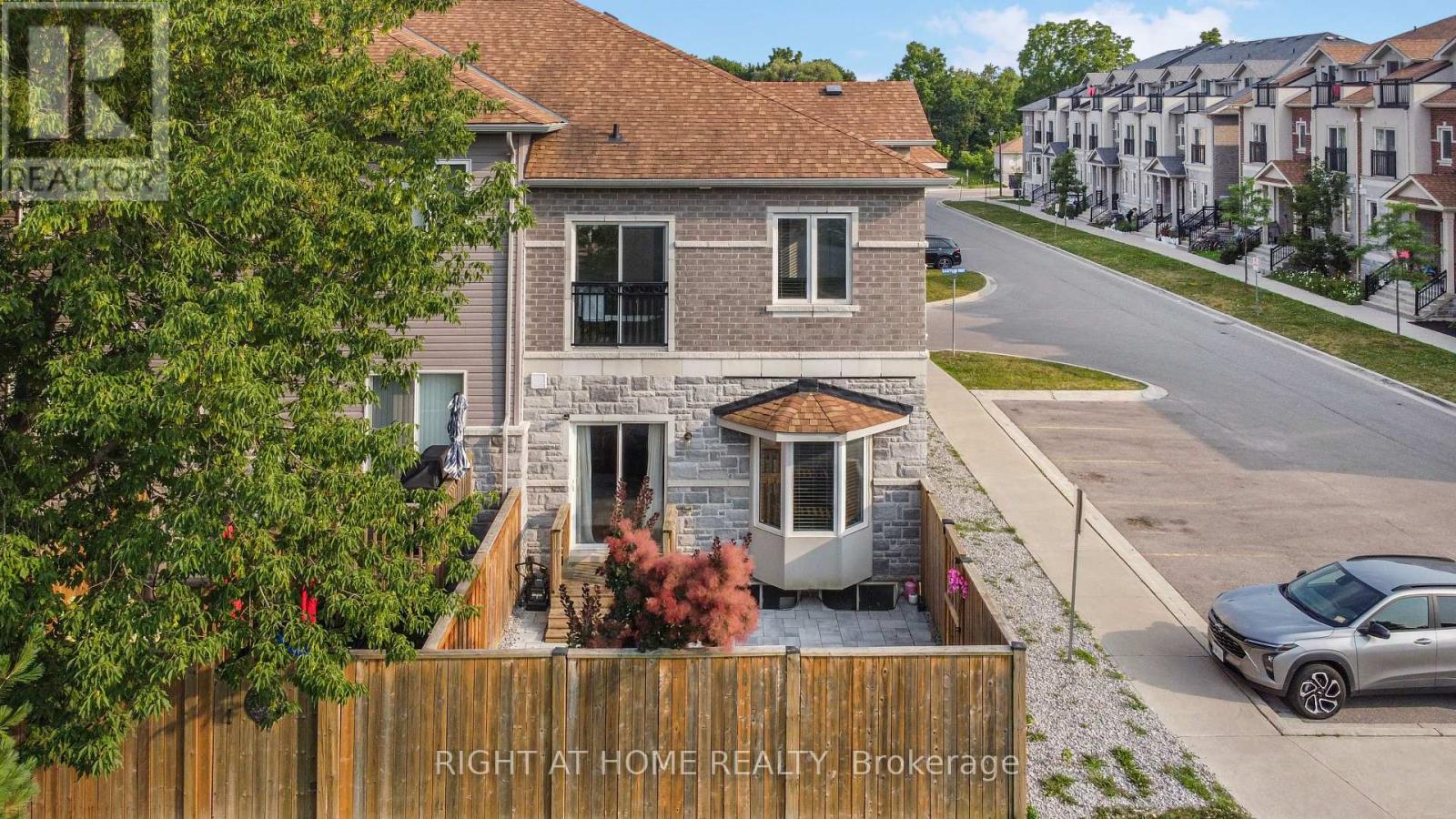 59 Kantium Way N, Whitby, Ontario  L1N 0L4 - Photo 3 - E13627268