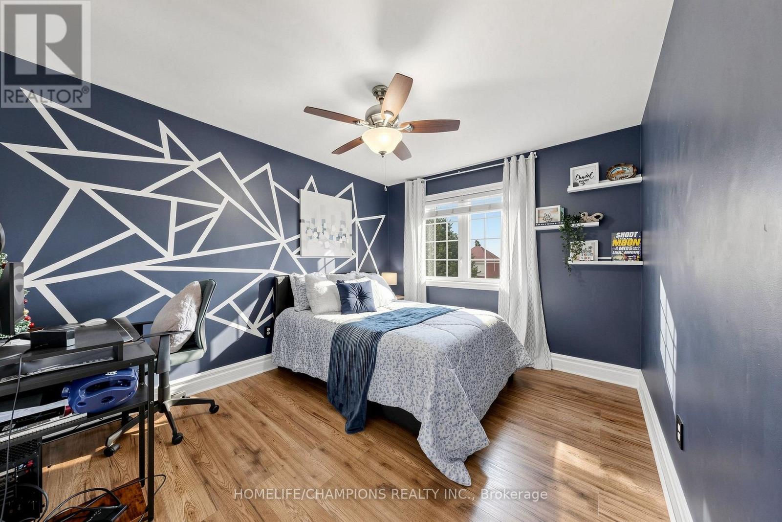 19 Tweedie Crescent, Whitby, Ontario  L1P 1X4 - Photo 43 - E13627352