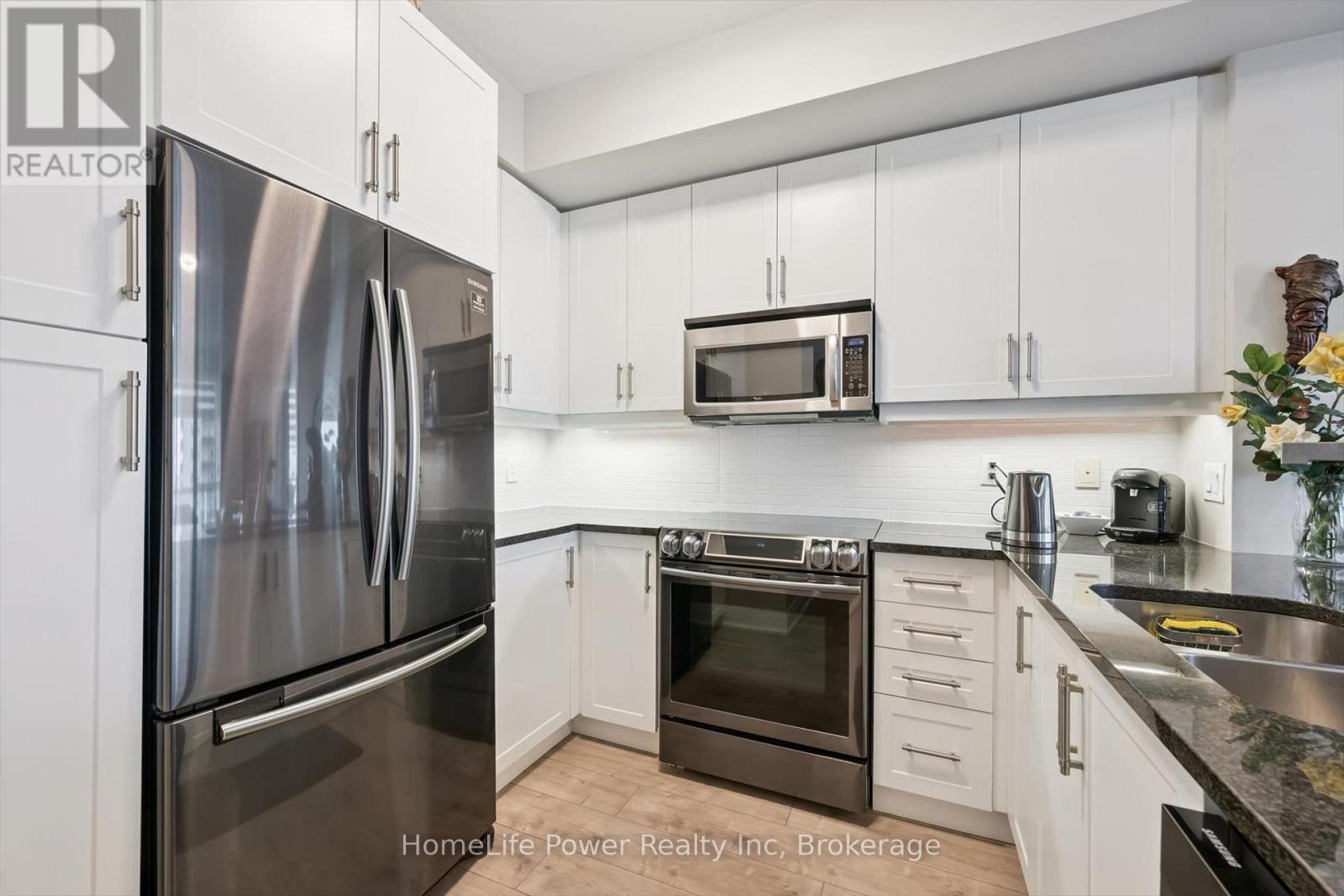 1201 - 1 Hurontario Street, Mississauga, Ontario  L5G 0A3 - Photo 15 - W13627308