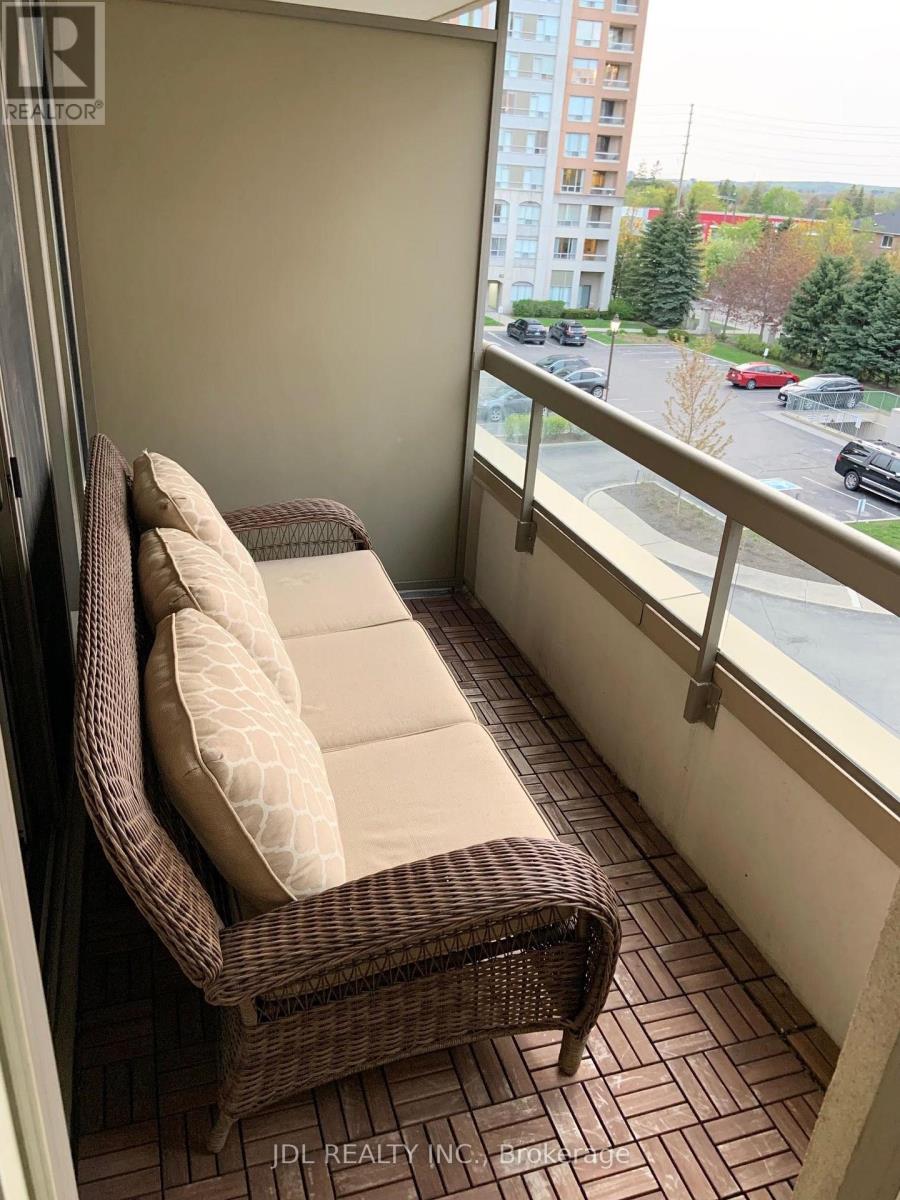 403 - 19 Northern Heights Drive, Richmond Hill, Ontario L4B 4M4 - Photo 9 - N13627384