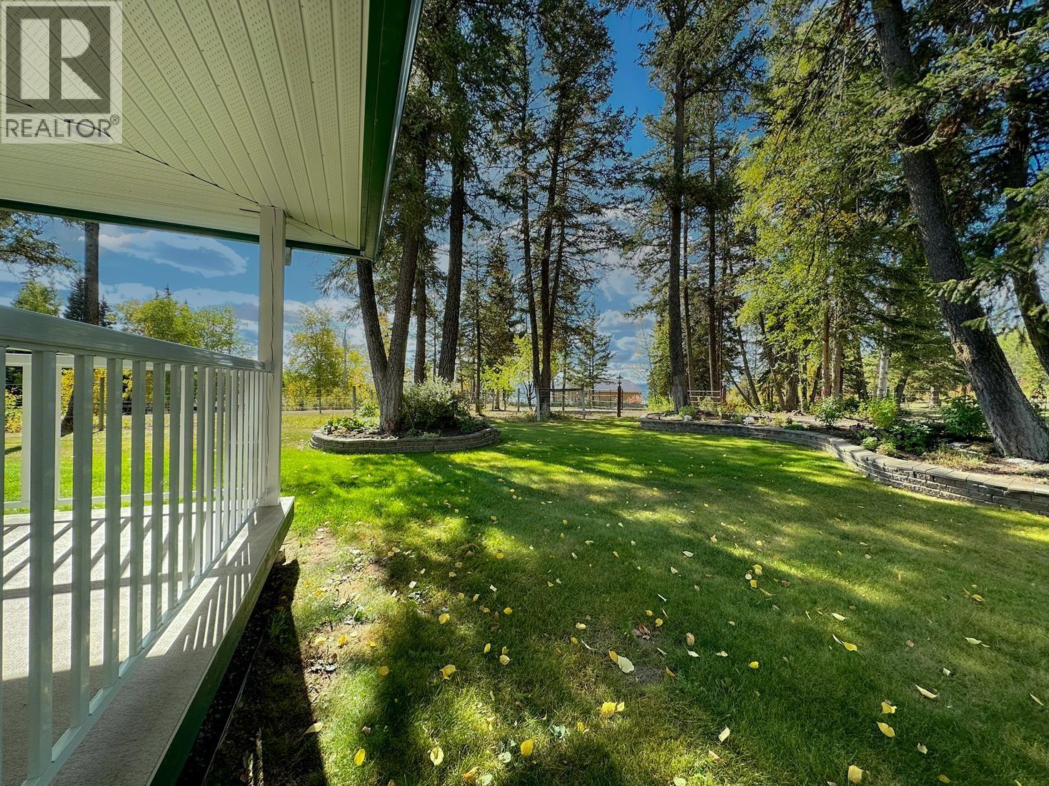 634 Robin Road, Fort St. James, British Columbia  V0J 1P0 - Photo 32 - R3148976