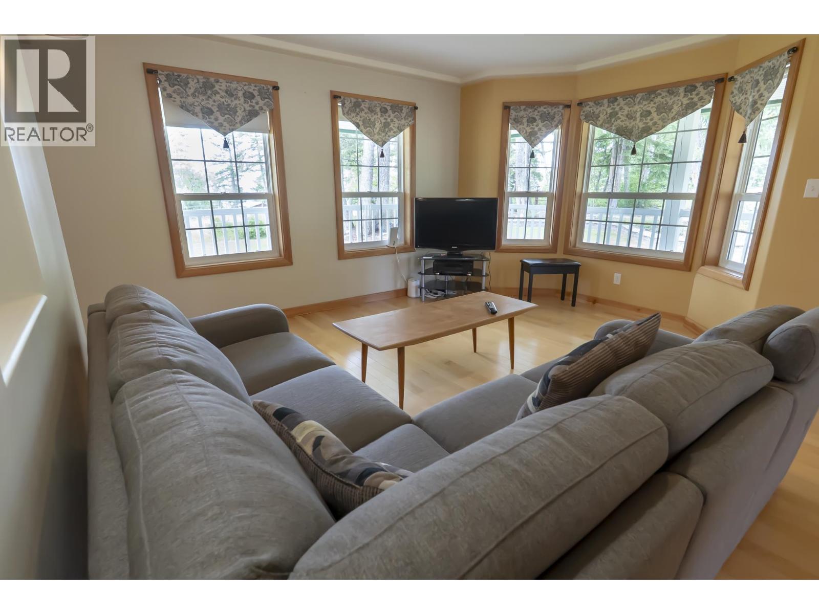 634 Robin Road, Fort St. James, British Columbia  V0J 1P0 - Photo 16 - R3148976