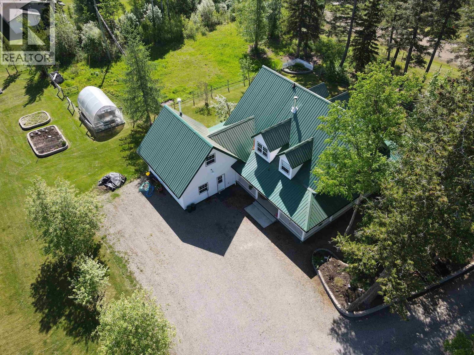 634 Robin Road, Fort St. James, British Columbia  V0J 1P0 - Photo 7 - R3148976