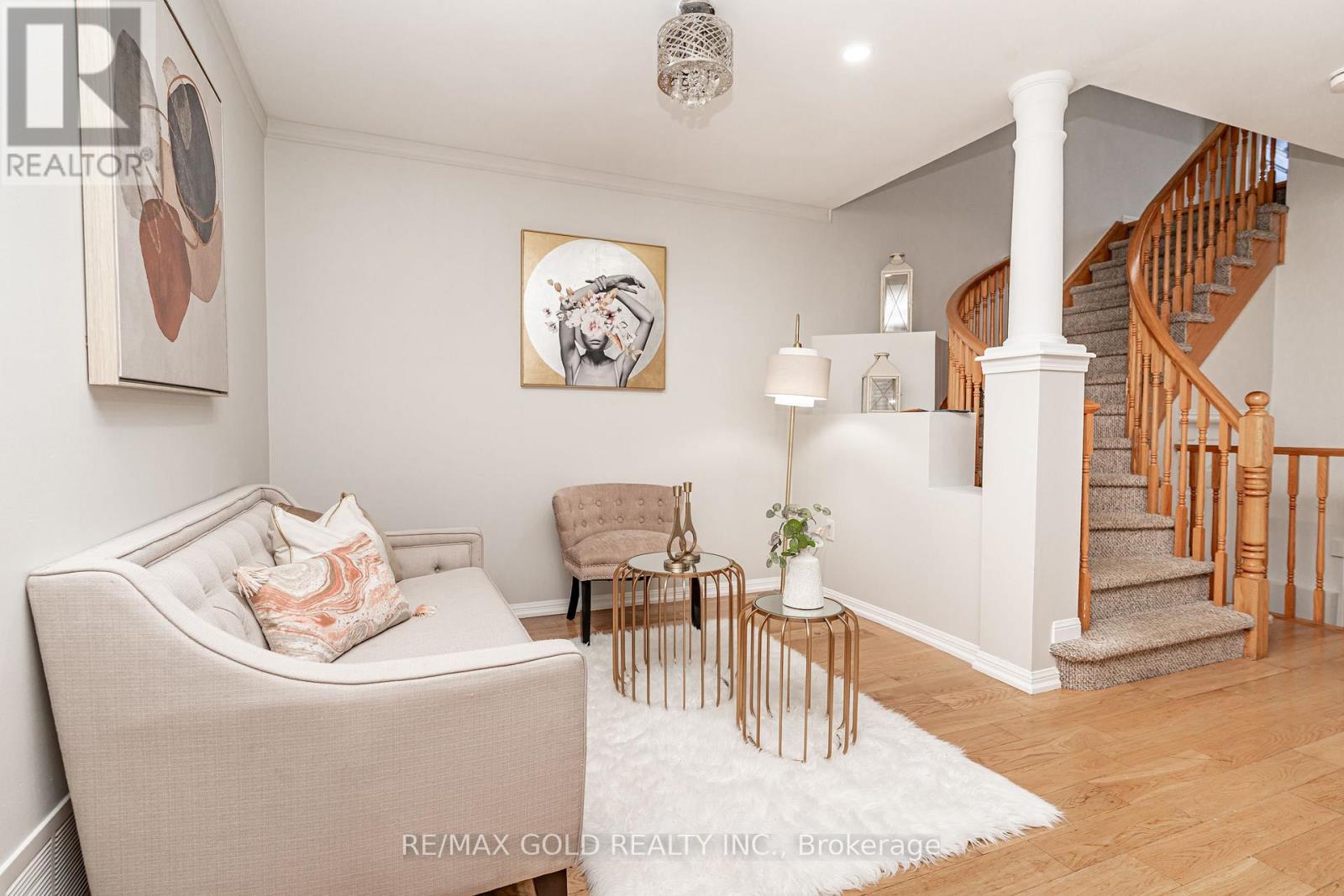 34 Jingle Crescent, Brampton, Ontario  L6S 0B2 - Photo 10 - W13602210