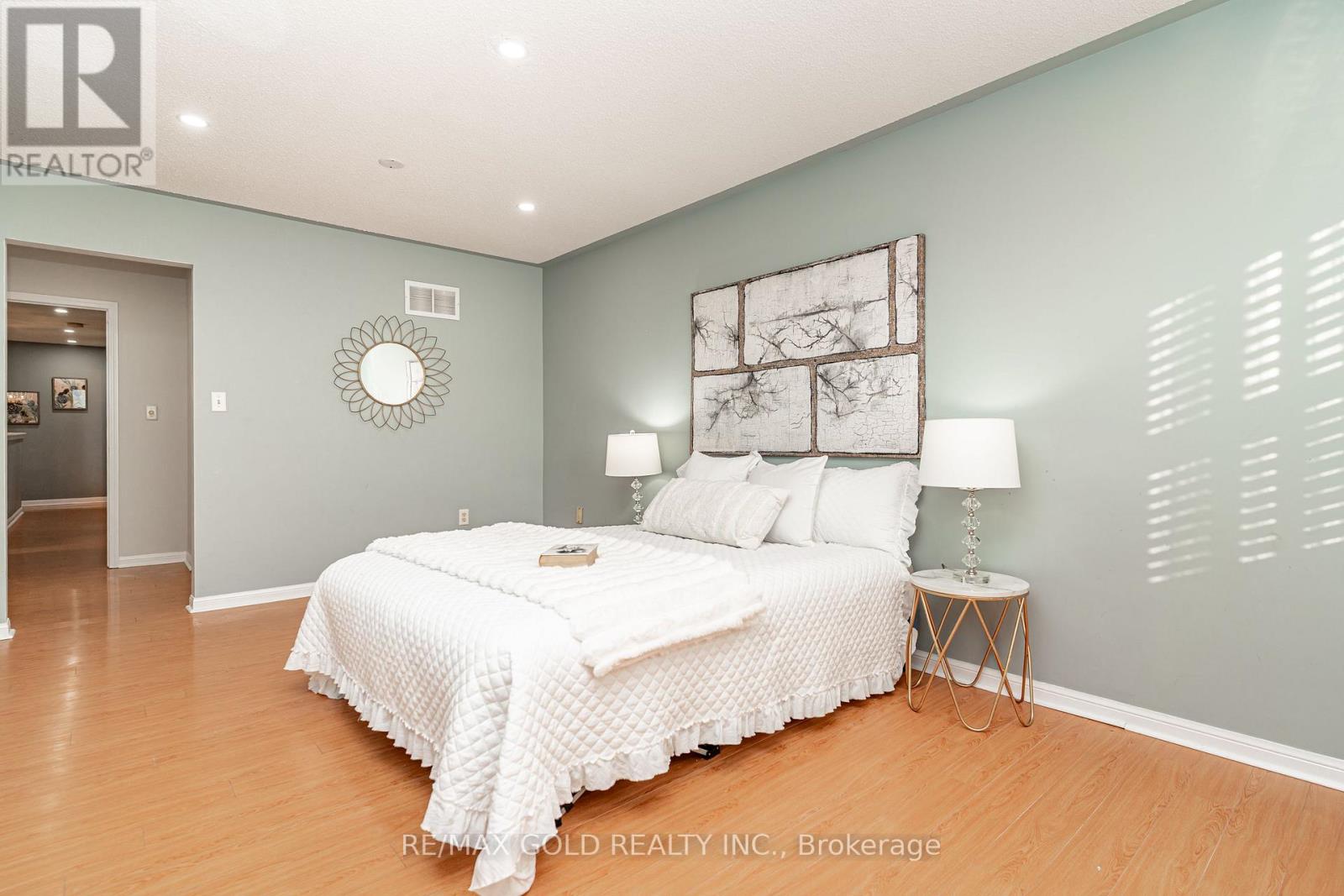 34 Jingle Crescent, Brampton, Ontario  L6S 0B2 - Photo 28 - W13602210