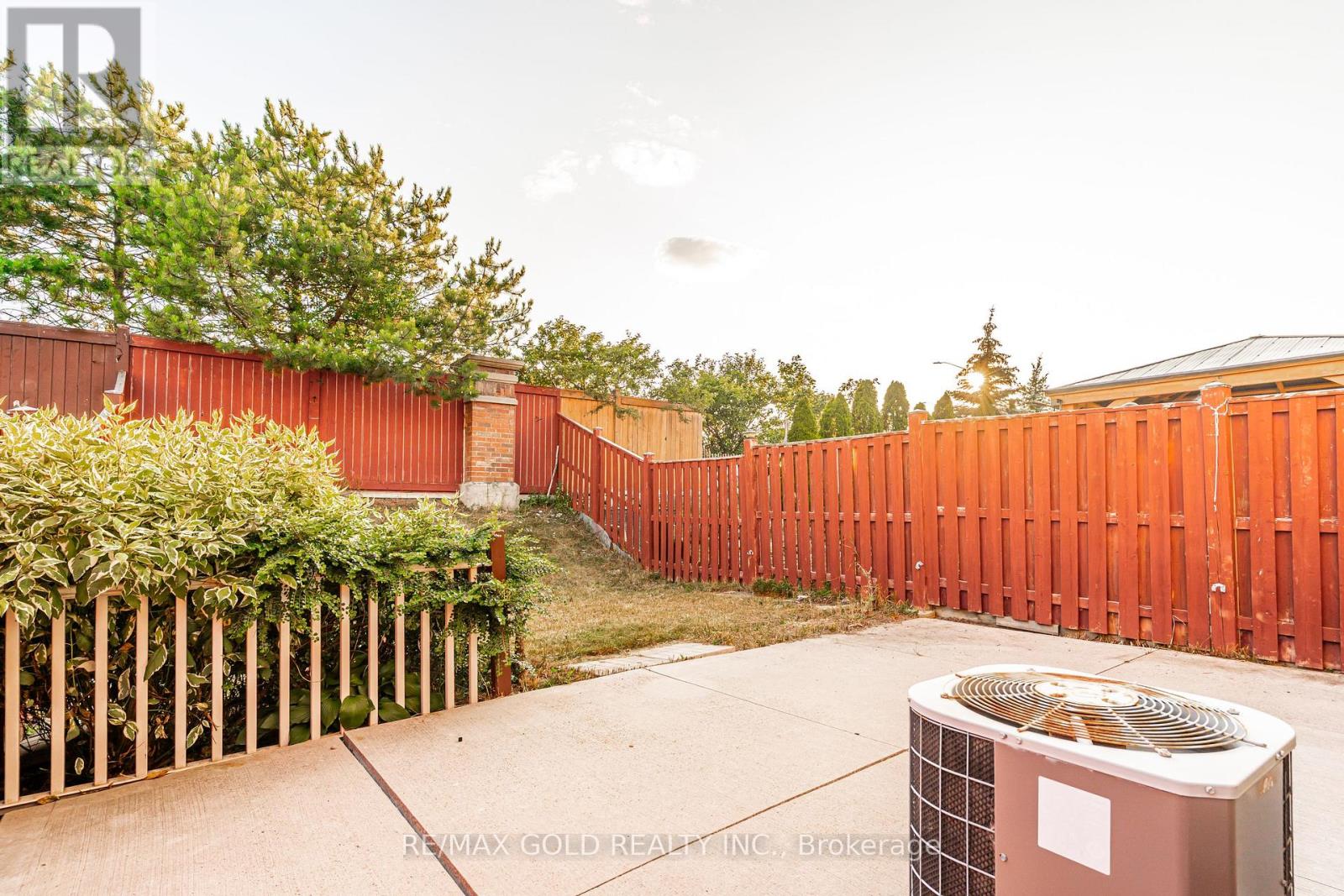 34 Jingle Crescent, Brampton, Ontario  L6S 0B2 - Photo 44 - W13602210