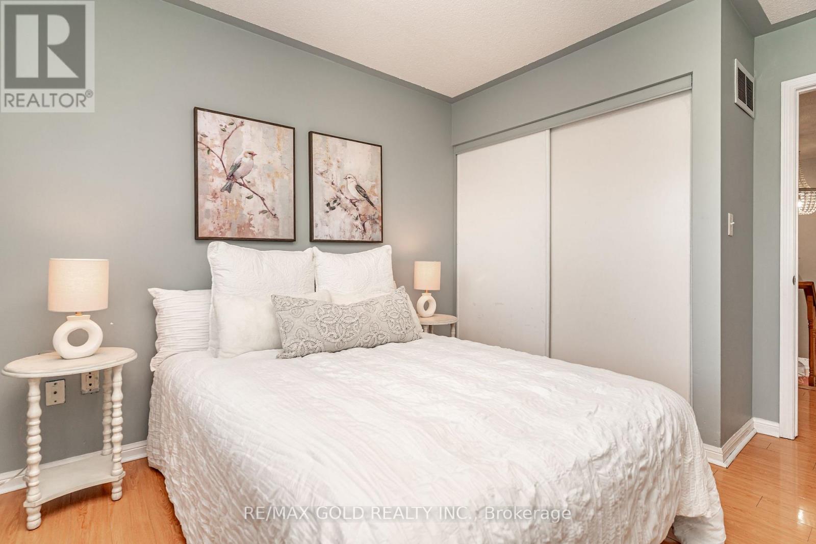 34 Jingle Crescent, Brampton, Ontario  L6S 0B2 - Photo 36 - W13602210