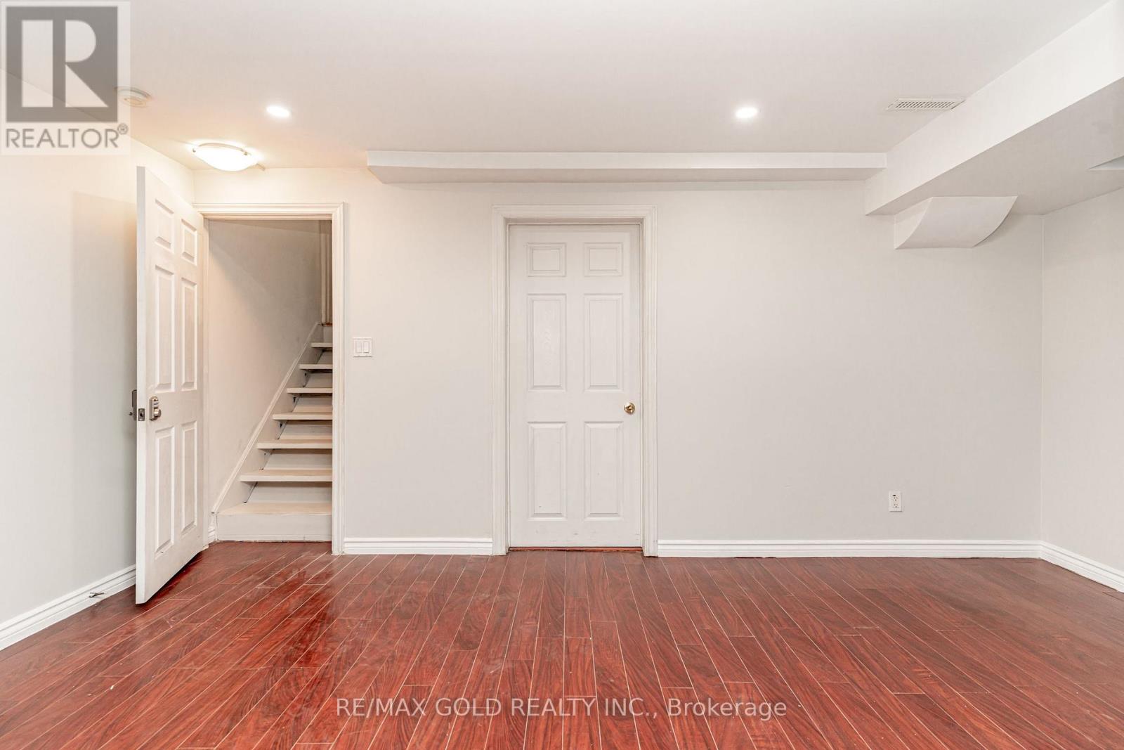 34 Jingle Crescent, Brampton, Ontario  L6S 0B2 - Photo 37 - W13602210
