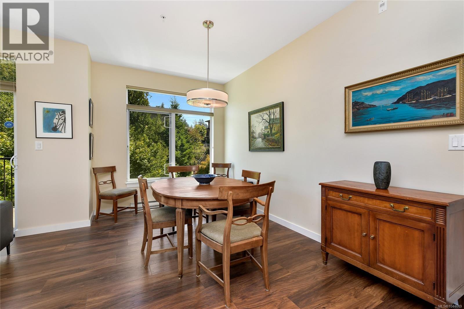 201 591 Latoria Rd, Langford, British Columbia  V8W 2T6 - Photo 9 - 1044649