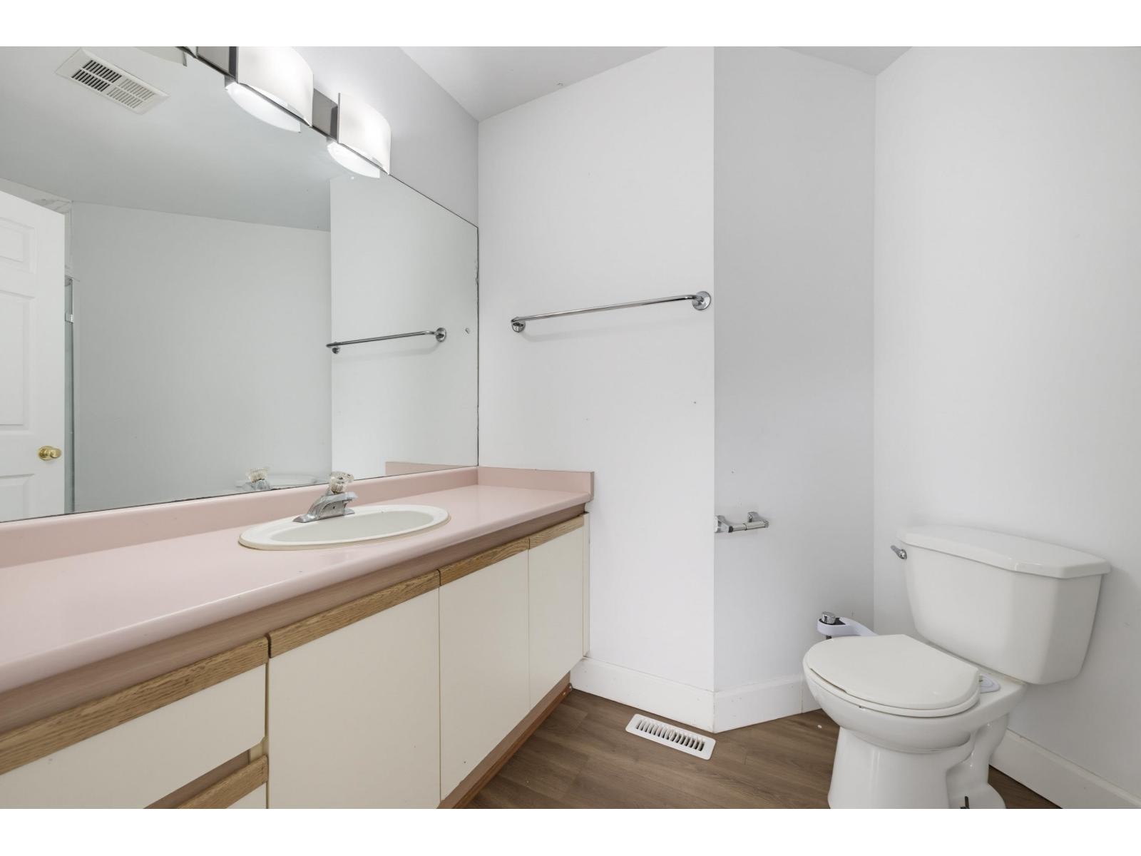 21 7140 132 Street, Surrey, British Columbia  V3W 1J5 - Photo 28 - R3151718