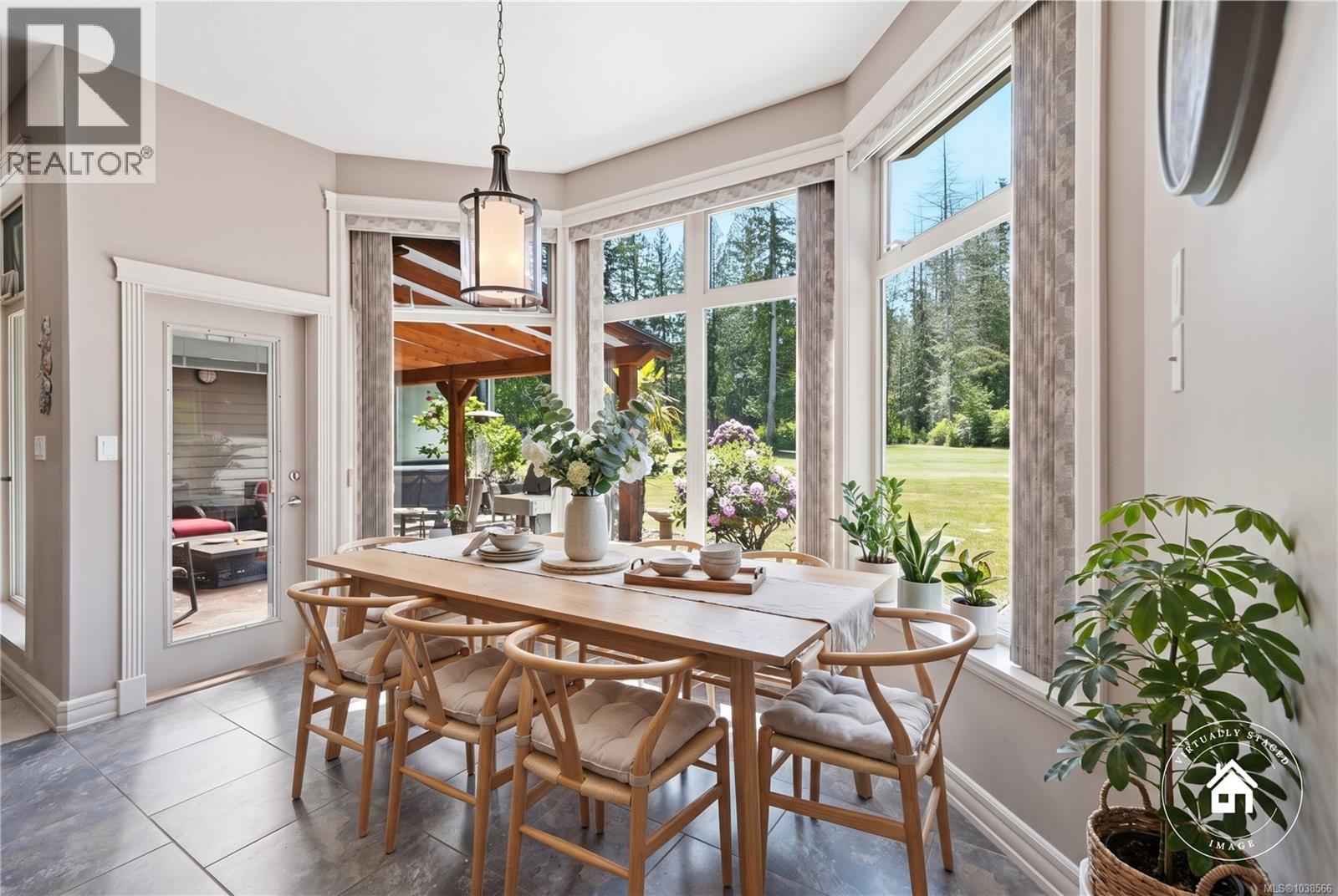 990 View Rd, Qualicum Beach, British Columbia  V9K 1N3 - Photo 7 - 1038566