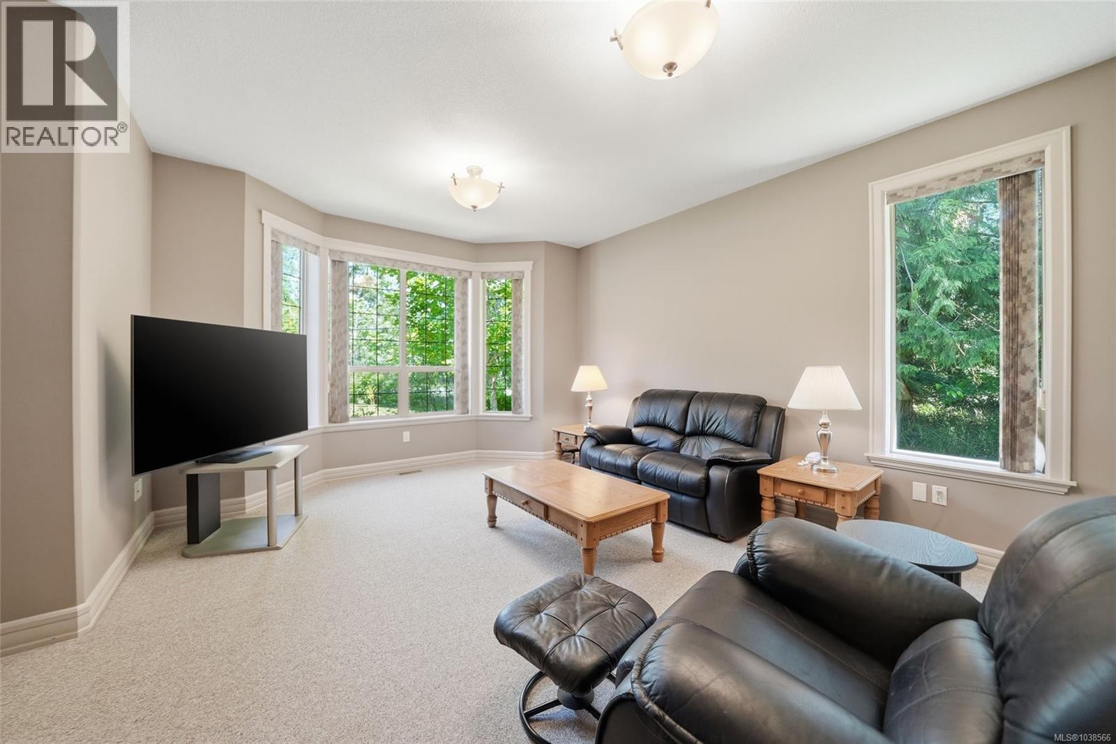 990 View Rd, Qualicum Beach, British Columbia  V9K 1N3 - Photo 42 - 1038566