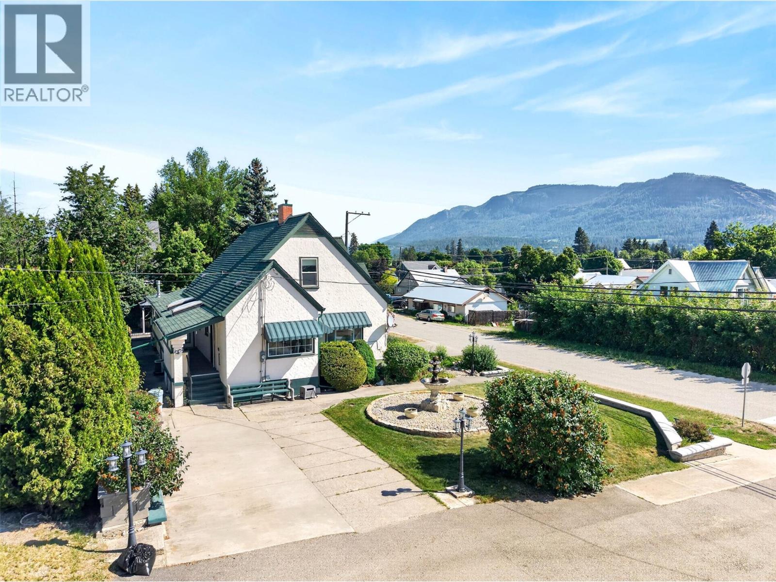 900 Sicamous Street, Enderby, British Columbia  V0E 1V0 - Photo 10 - 10389448