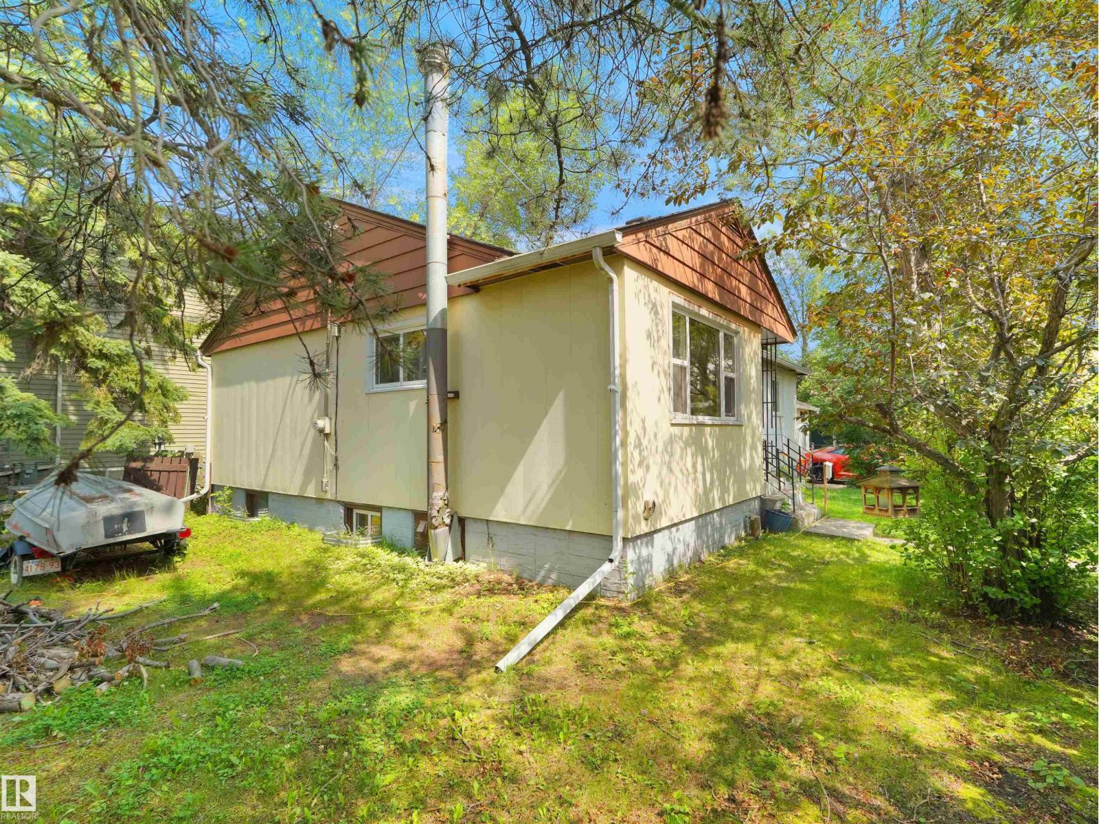 10816 54 Av NW, Edmonton, Alberta  T6H 0T9 - Photo 7 - E4501682