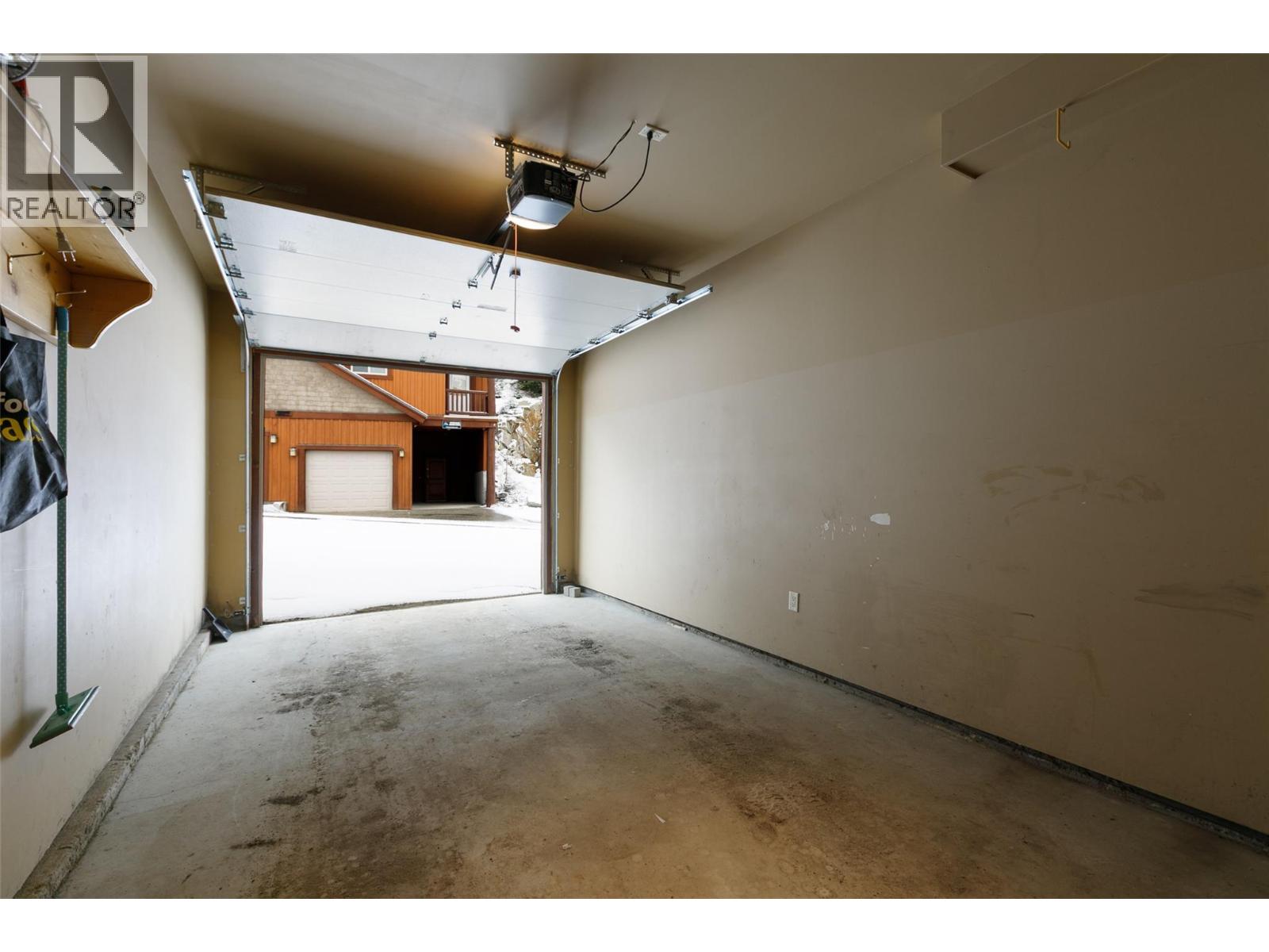 65 Forest Lane Unit# B, Big White, British Columbia  V1P 1T4 - Photo 28 - 10391063