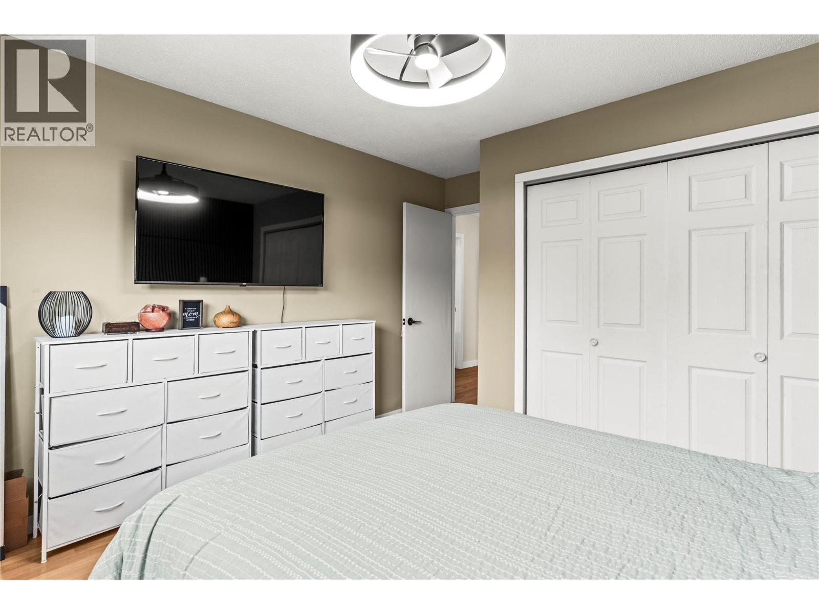 picture 32