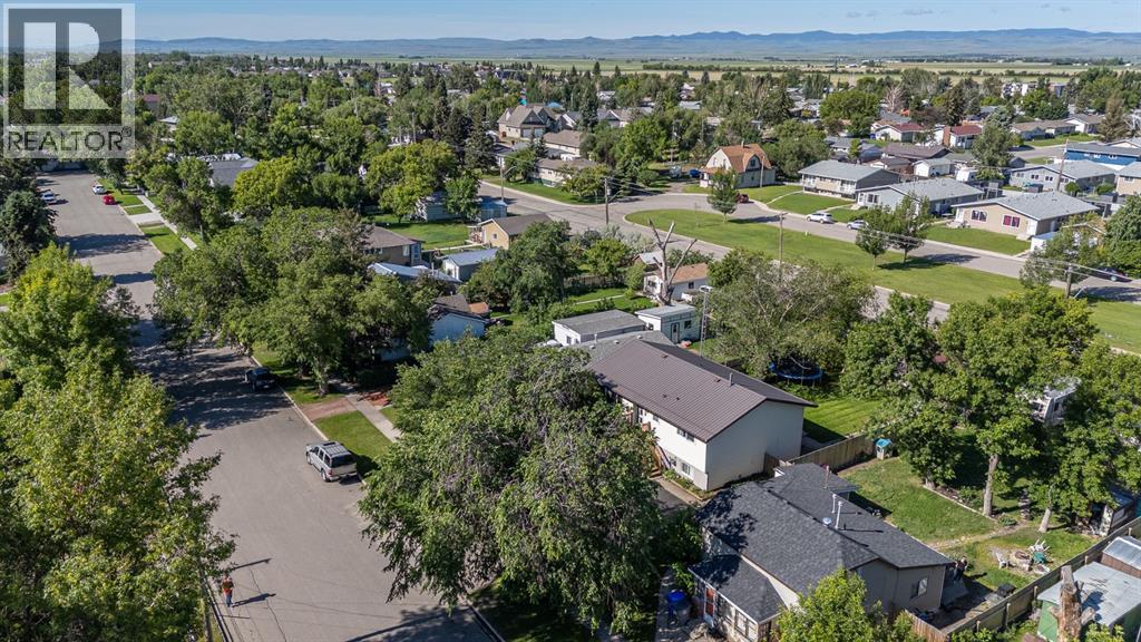 5213 3A Street W, Claresholm, Alberta