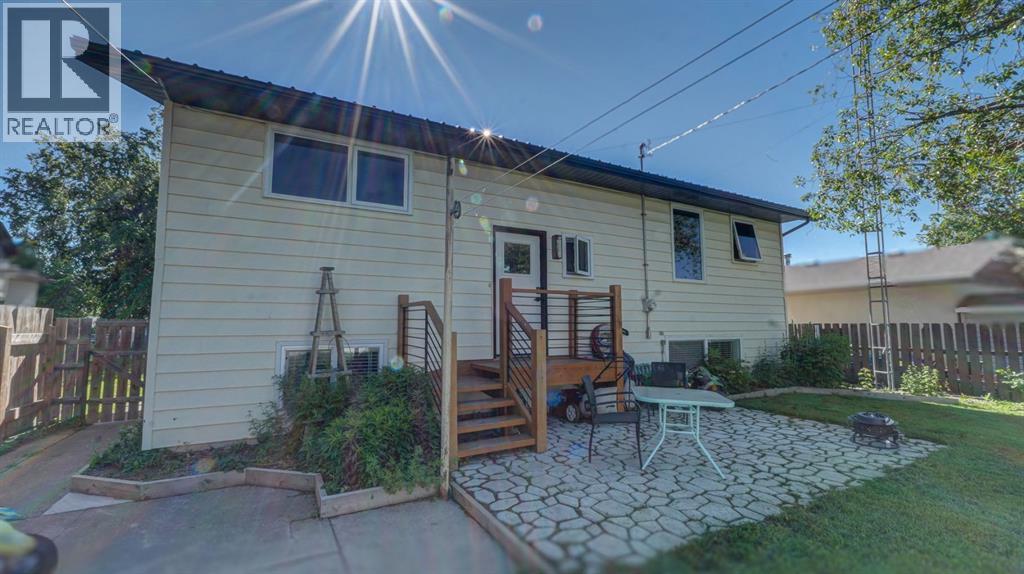 5213 3a Street W, Claresholm, Alberta  T0L 0T0 - Photo 48 - A2323598
