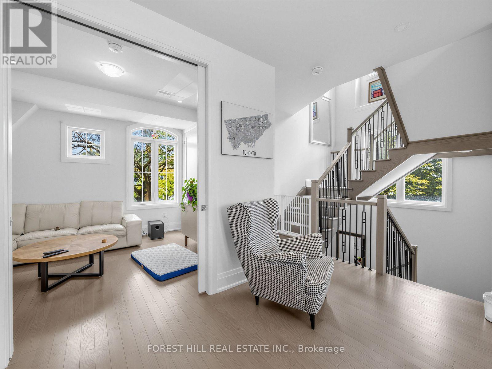 2996 Weston Road, Toronto, Ontario  M9M 2S7 - Photo 15 - W13627250