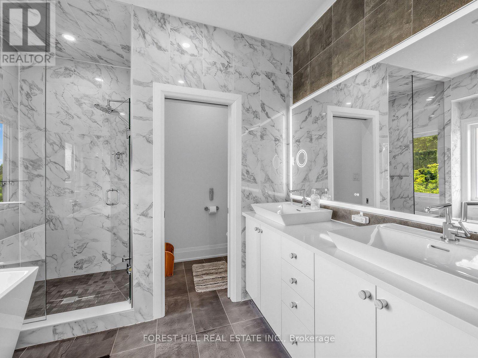 2996 Weston Road, Toronto, Ontario  M9M 2S7 - Photo 21 - W13627250