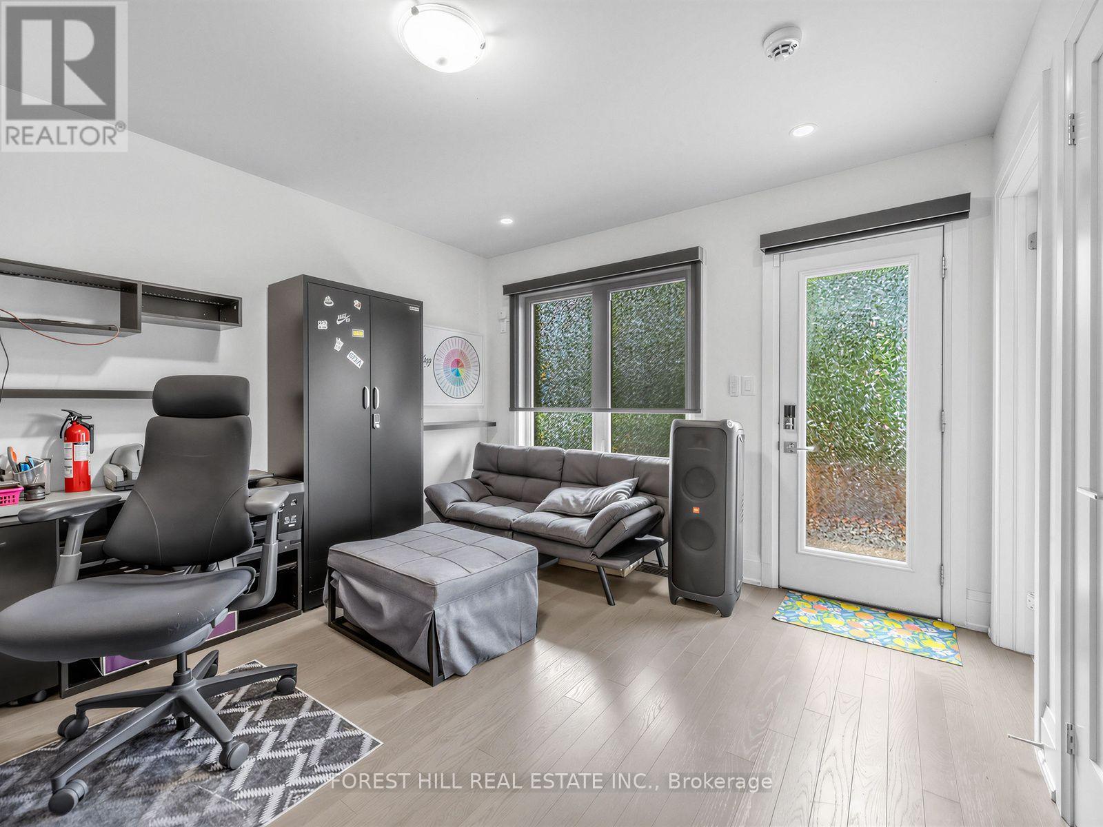 2996 Weston Road, Toronto, Ontario  M9M 2S7 - Photo 41 - W13627250