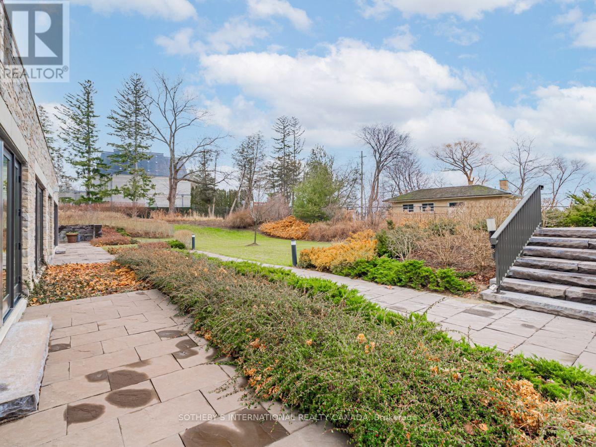 28 - 10 Maple Grove Road, Oakville, Ontario  L6J 0E1 - Photo 38 - W13627258