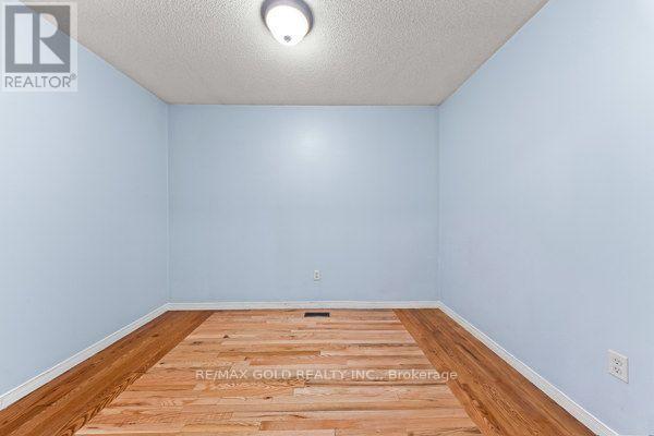 14 Beckenham Road, Brampton, Ontario  L6P 2L7 - Photo 40 - W13627280