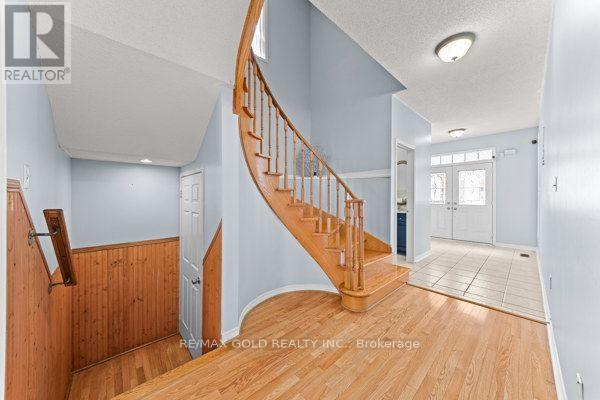14 Beckenham Road, Brampton, Ontario  L6P 2L7 - Photo 8 - W13627280