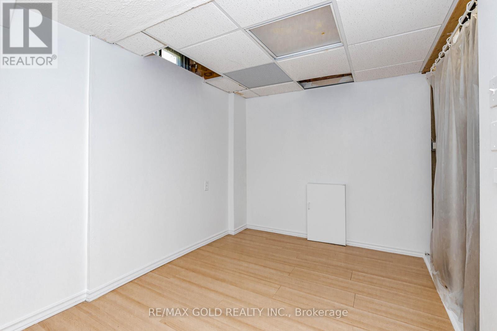 52 Wickstead Court, Brampton, Ontario  L6R 1N8 - Photo 37 - W13627284