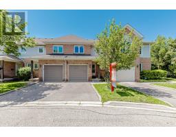 52 WICKSTEAD COURT, Brampton, Ontario