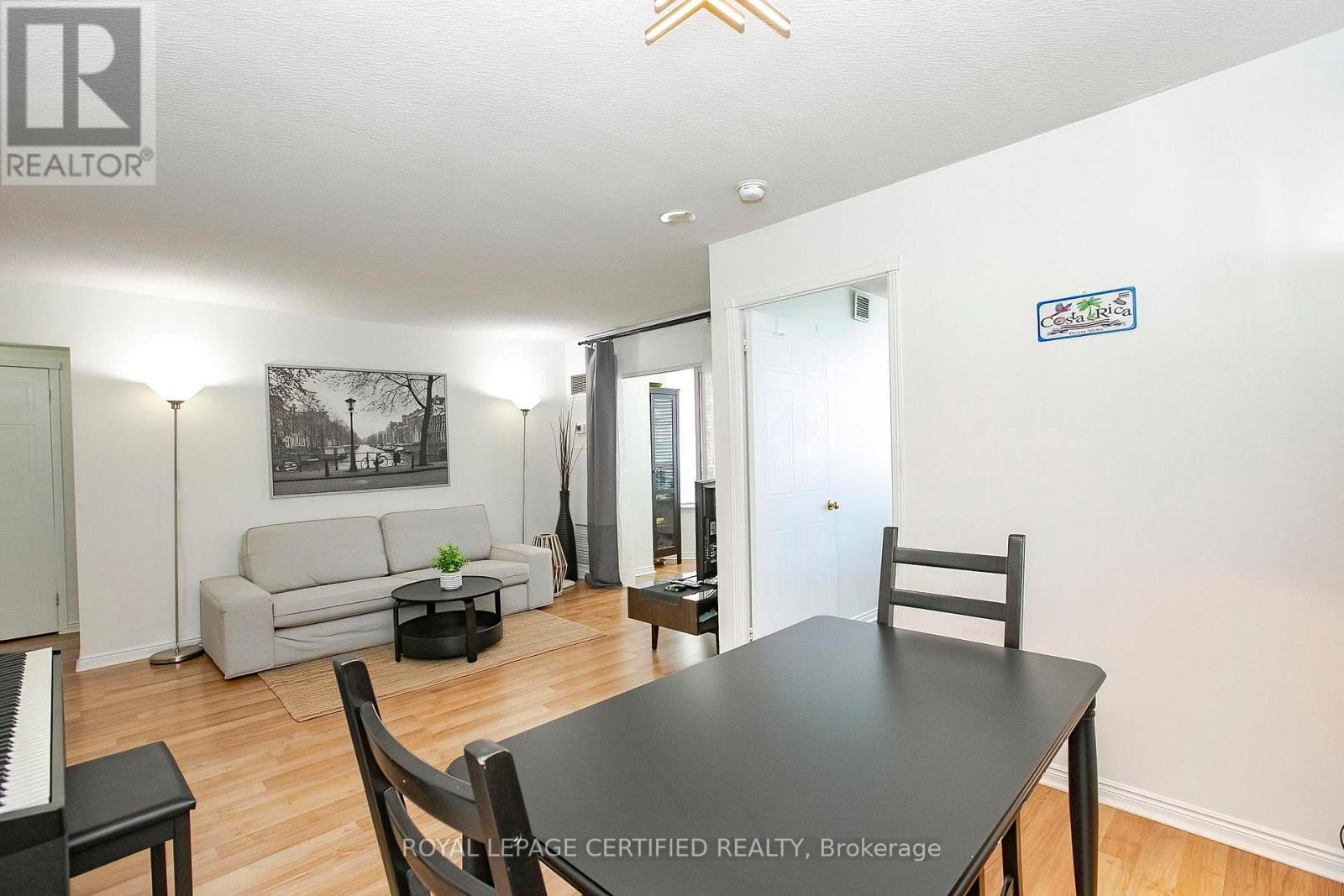 1605 - 135 Hillcrest Avenue, Mississauga, Ontario  L5B 4B1 - Photo 20 - W13627304