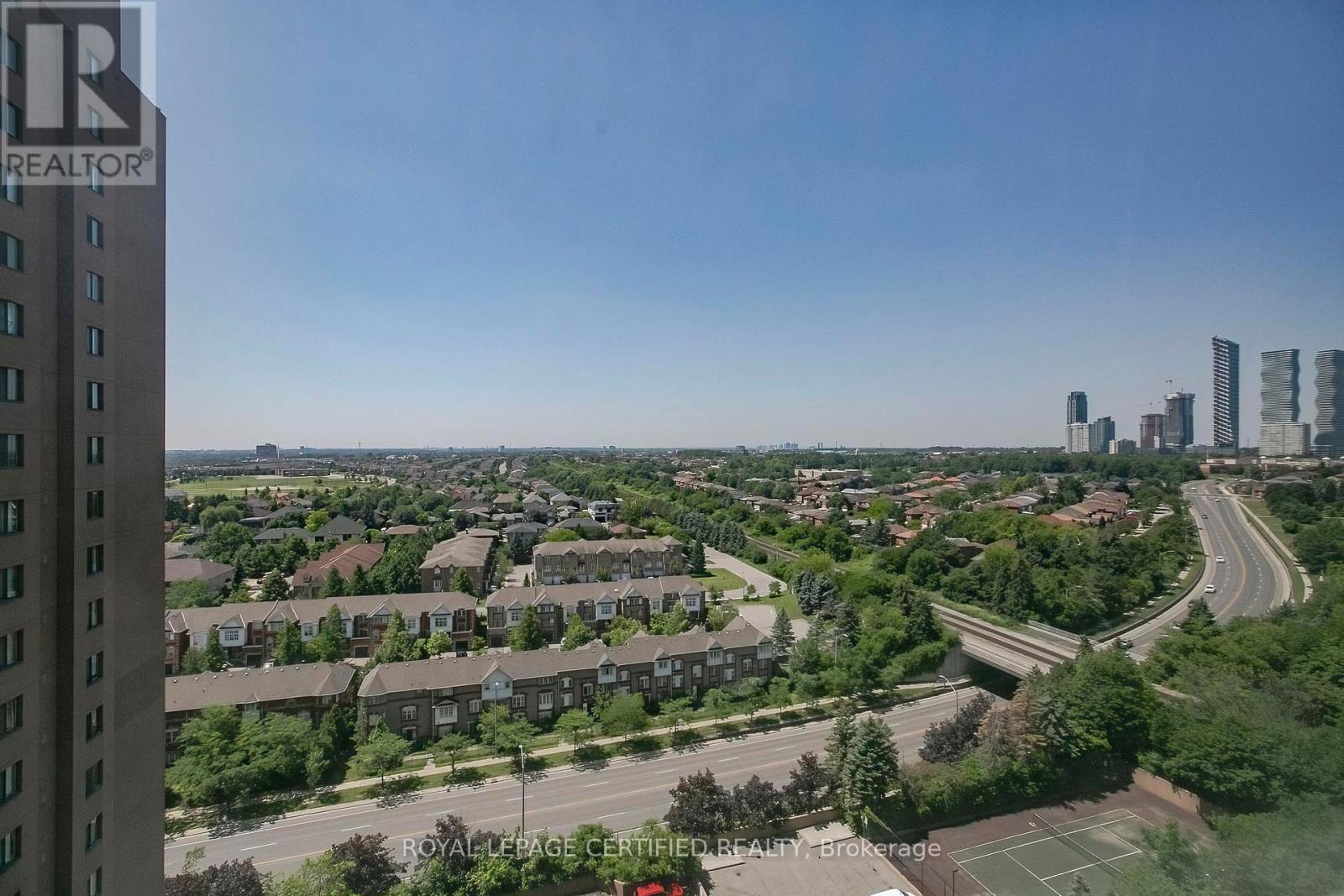 1605 - 135 Hillcrest Avenue, Mississauga, Ontario  L5B 4B1 - Photo 42 - W13627304