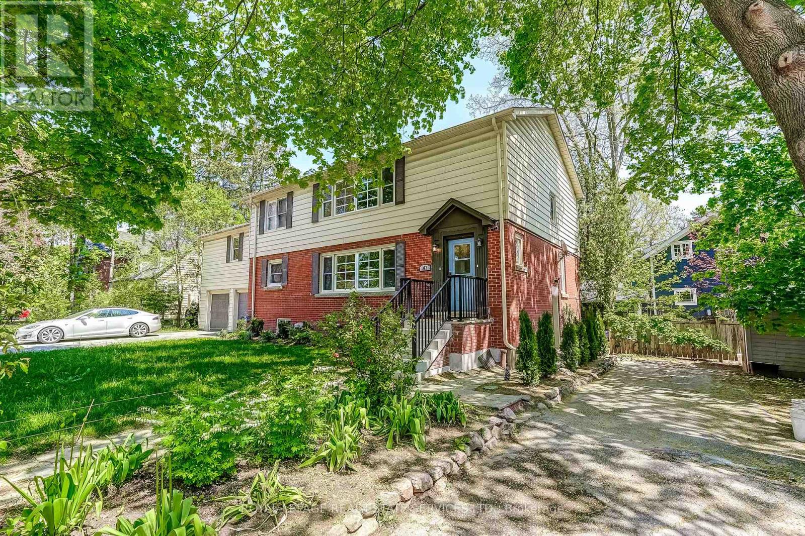 LOWER LEVEL 1 - 302 MAPLE AVENUE, Oakville, Ontario