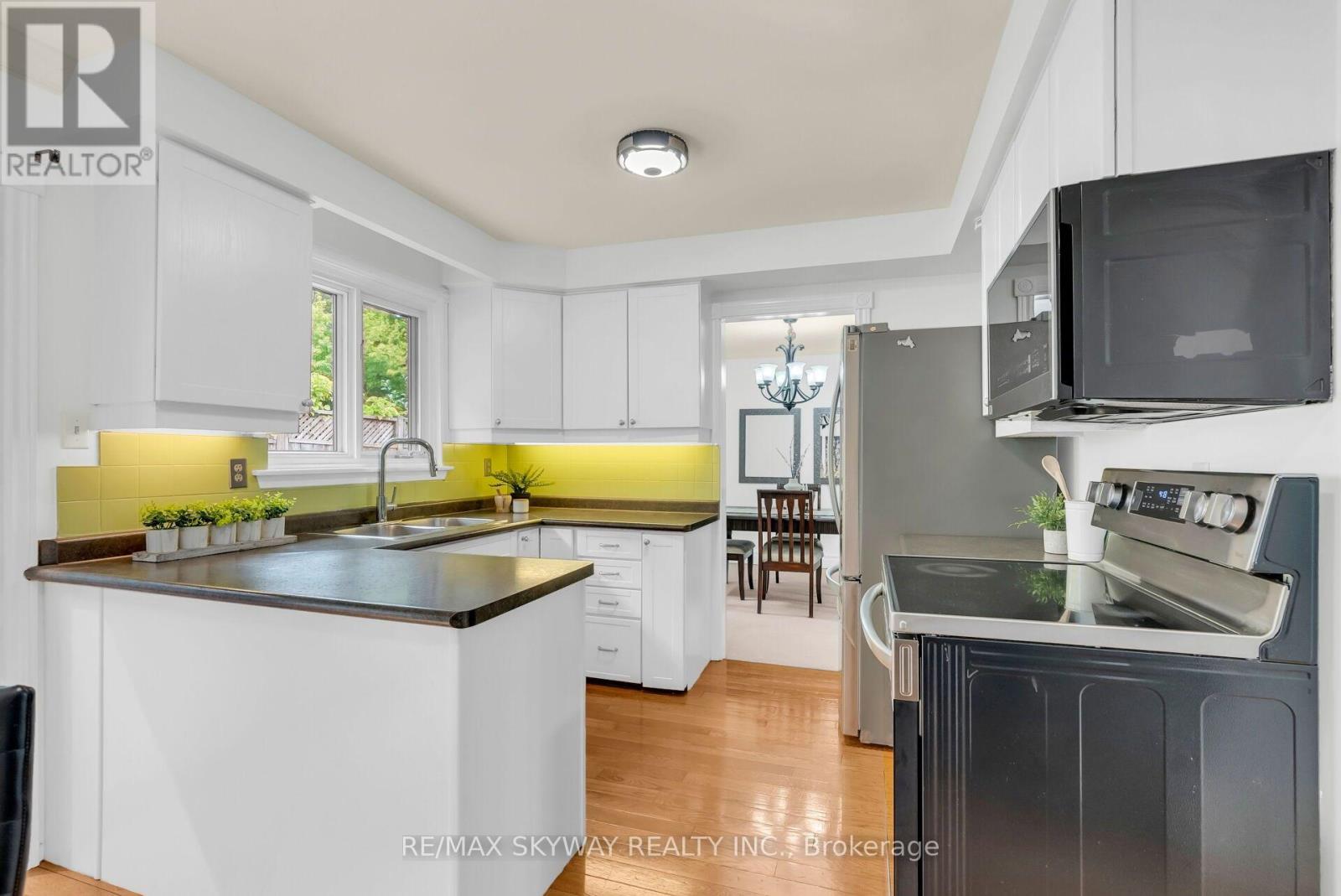 2673 Thorn Lodge Drive, Mississauga, Ontario  L5K 1L1 - Photo 17 - W13627312