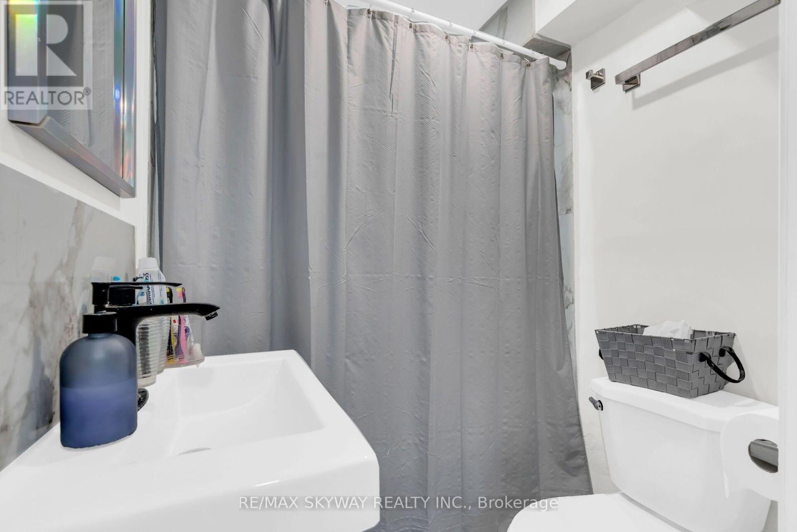 2673 Thorn Lodge Drive, Mississauga, Ontario  L5K 1L1 - Photo 41 - W13627312