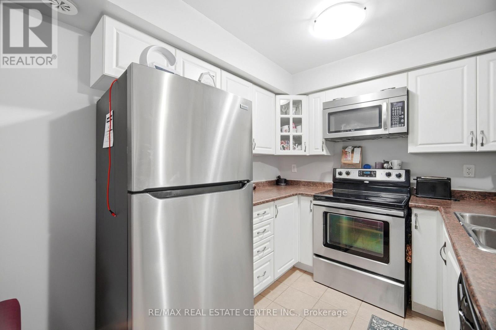 2 - 153 Isaac Devins Boulevard, Toronto, Ontario M9M 0C5 - Photo 15 - W13627318