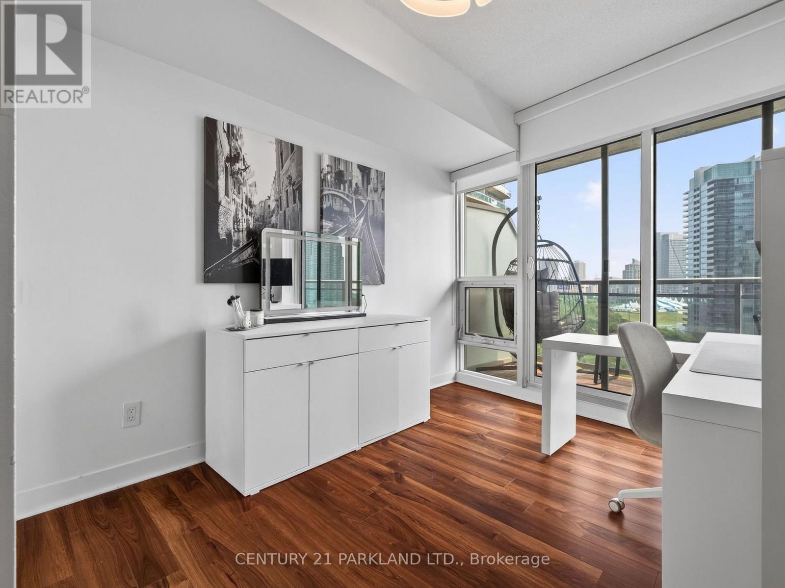1103 - 155 Legion Road, Toronto, Ontario  M8Y 0A7 - Photo 11 - W13627326