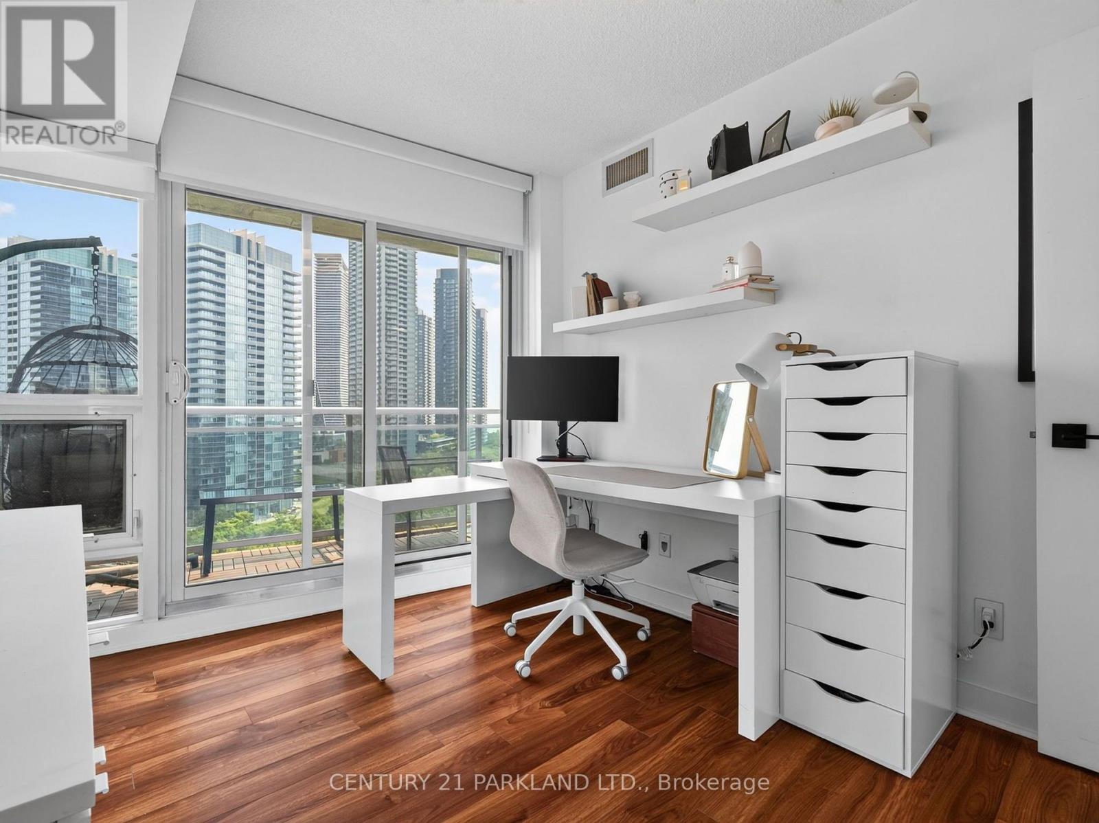 1103 - 155 Legion Road, Toronto, Ontario  M8Y 0A7 - Photo 13 - W13627326