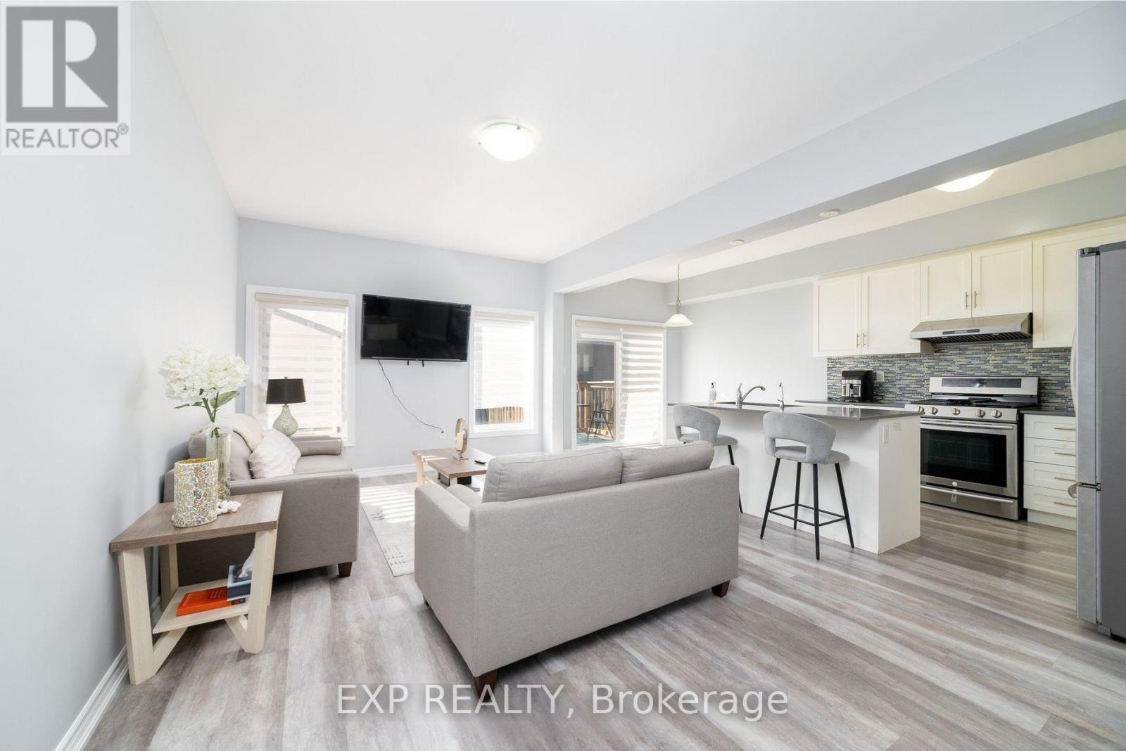 44 (Main) - 324 Equestrian Way, Cambridge, Ontario  N3E 0E2 - Photo 5 - X13627270
