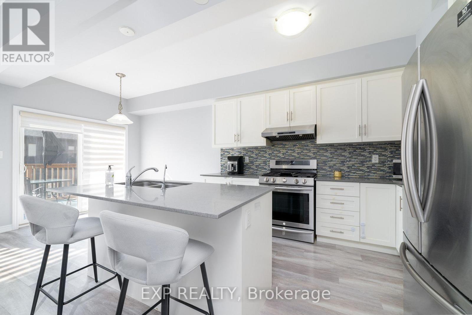 44 (Main) - 324 Equestrian Way, Cambridge, Ontario  N3E 0E2 - Photo 7 - X13627270