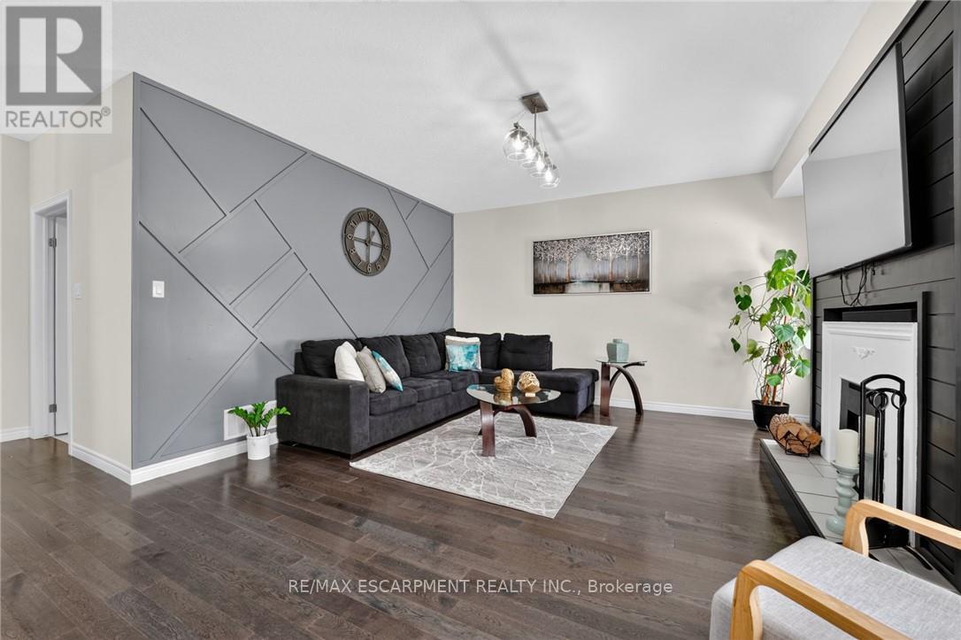 149 Dennis Drive, West Lincoln, Ontario  L0R 2A0 - Photo 11 - X13627296