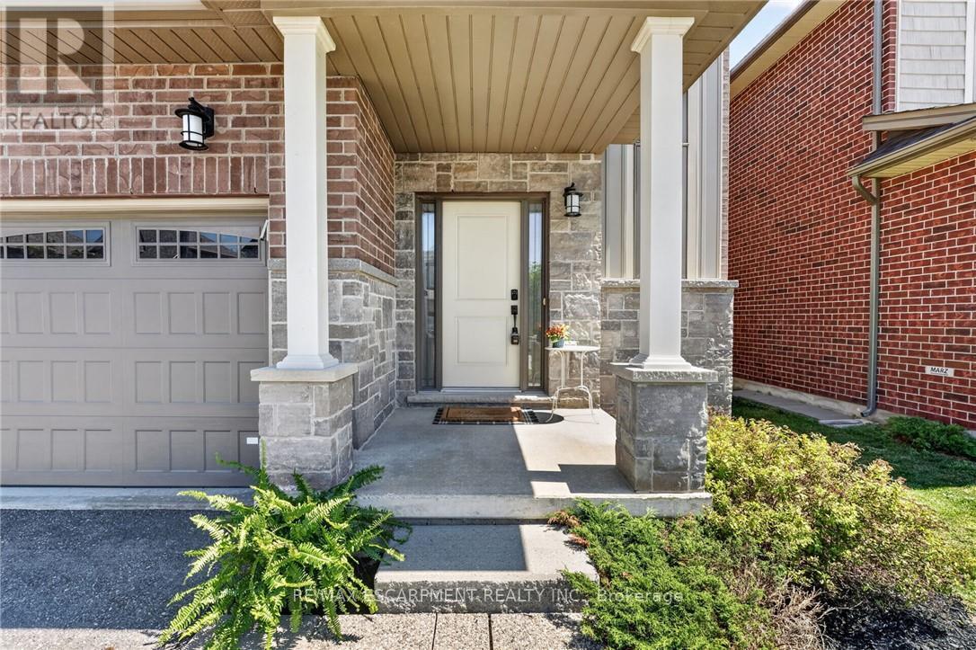 149 Dennis Drive, West Lincoln, Ontario  L0R 2A0 - Photo 4 - X13627296